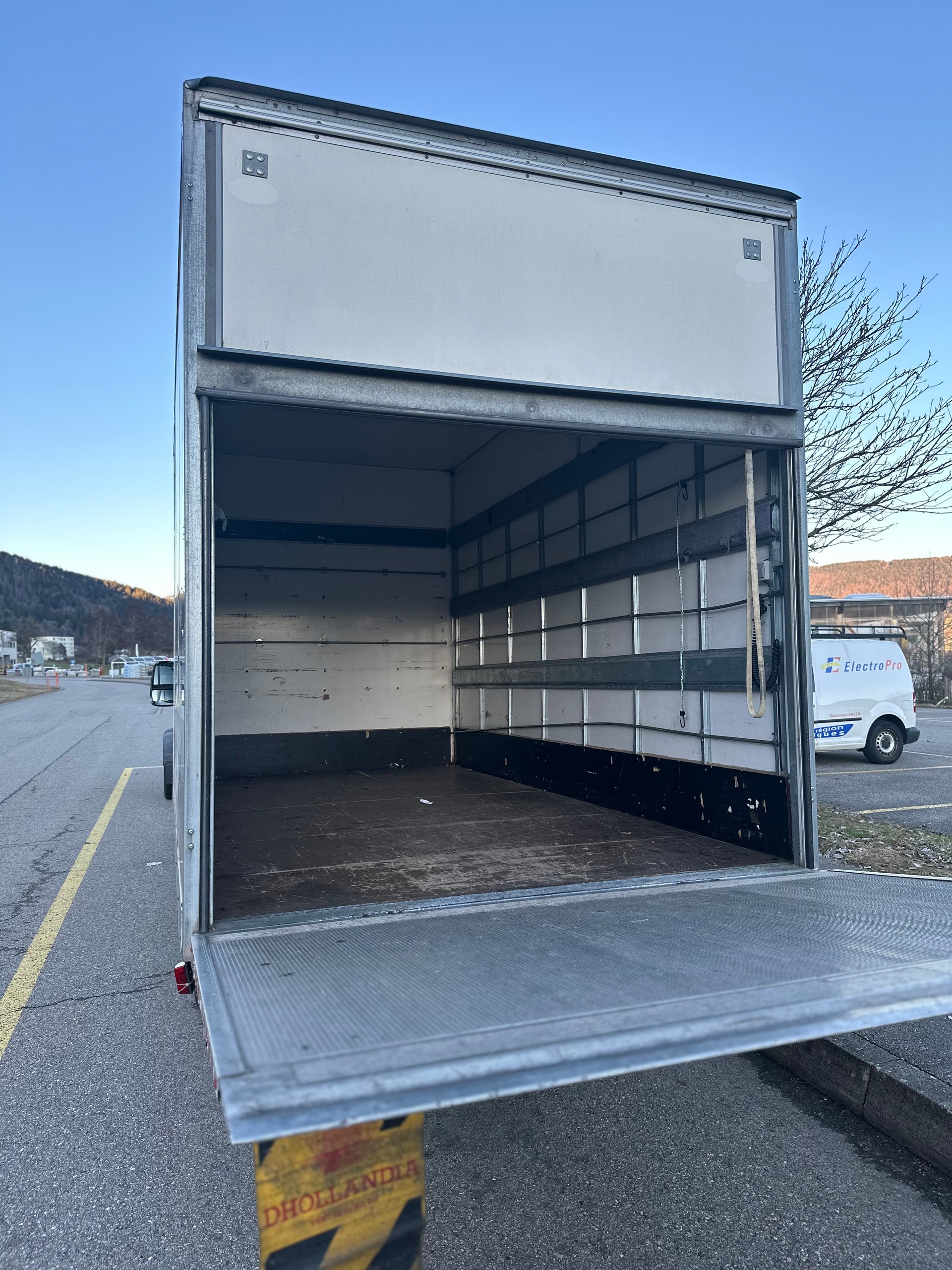 IVECO 35 C 13-image-8