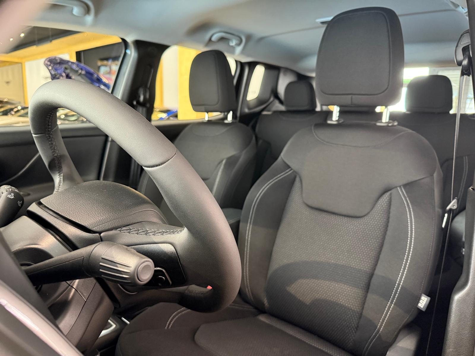 JEEP Renegade 1.5 MHEV Altitude T4-image-11