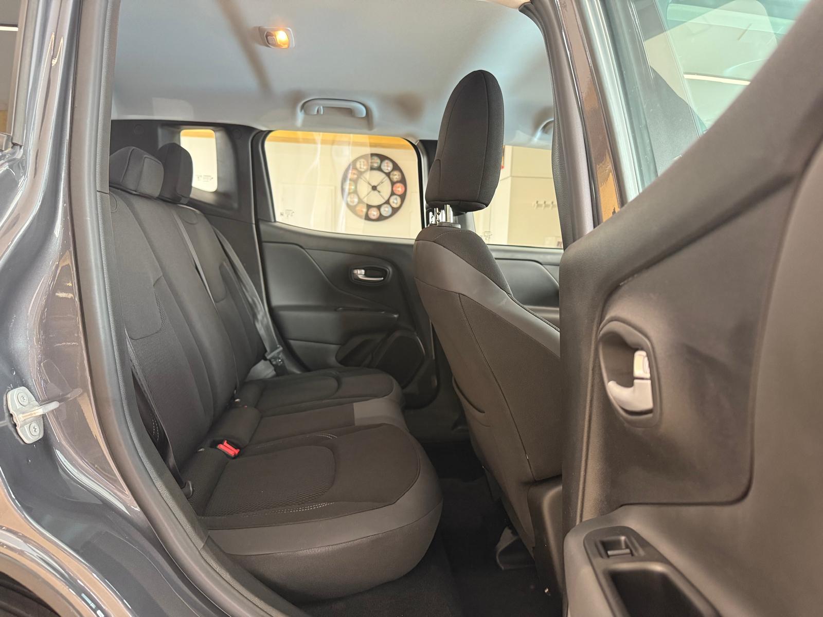 JEEP Renegade 1.5 MHEV Altitude T4-image-16