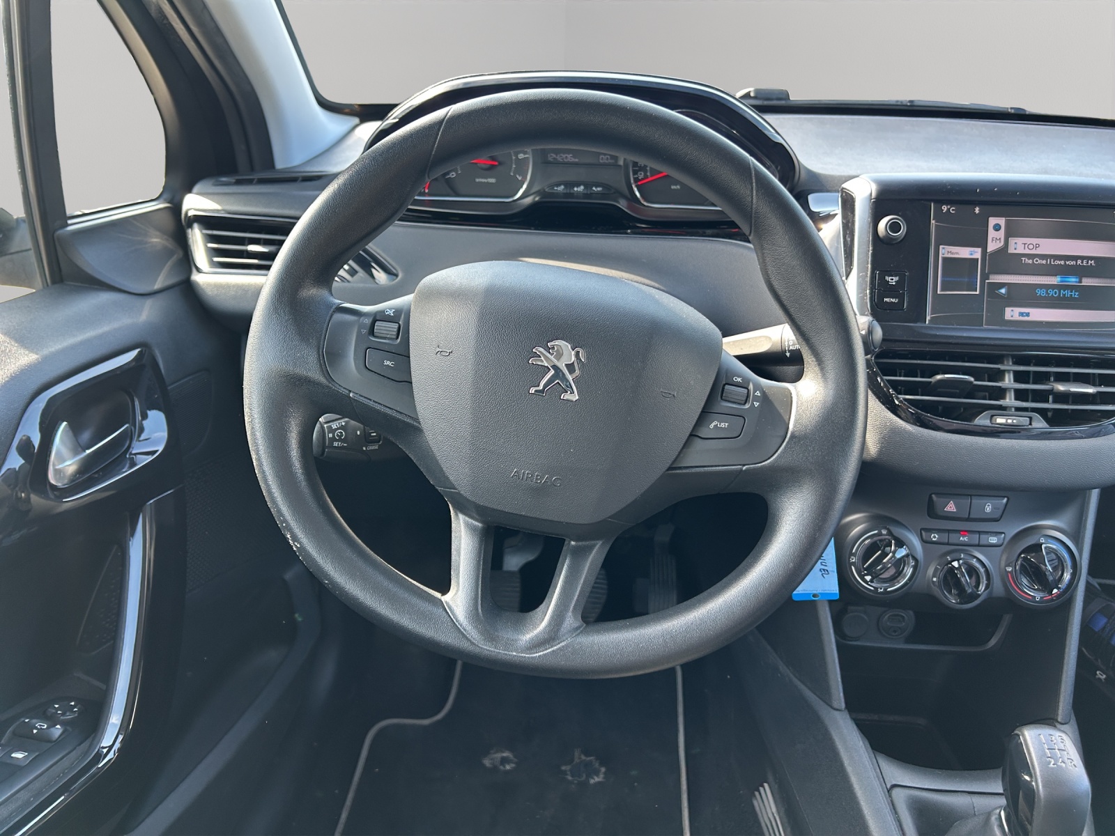 PEUGEOT 208 1.4 VTI Active-image-15