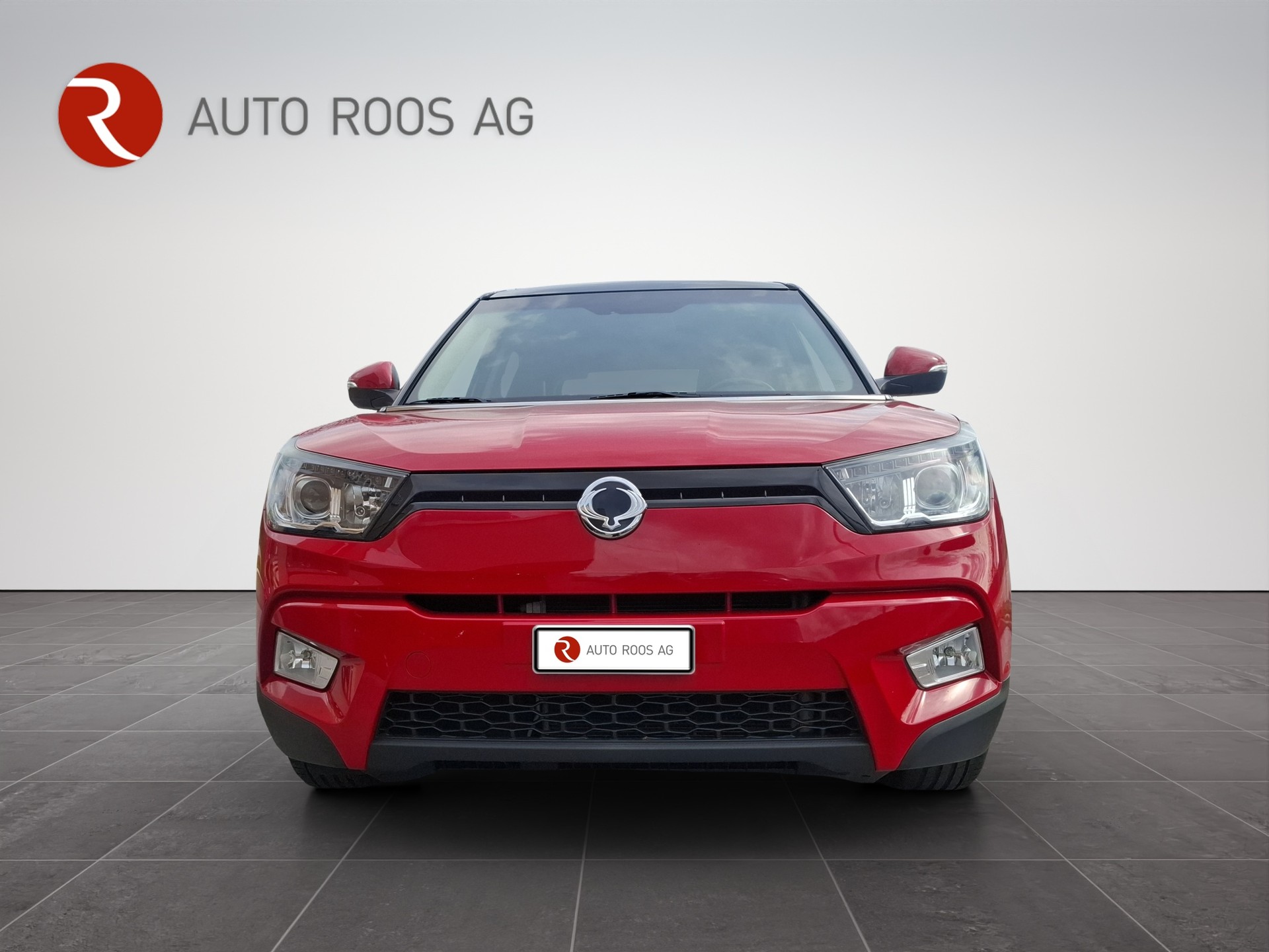 KGM-SsangYong Tivoli 1.6 e-XGi Sapphire 4WD Automatic-image-1