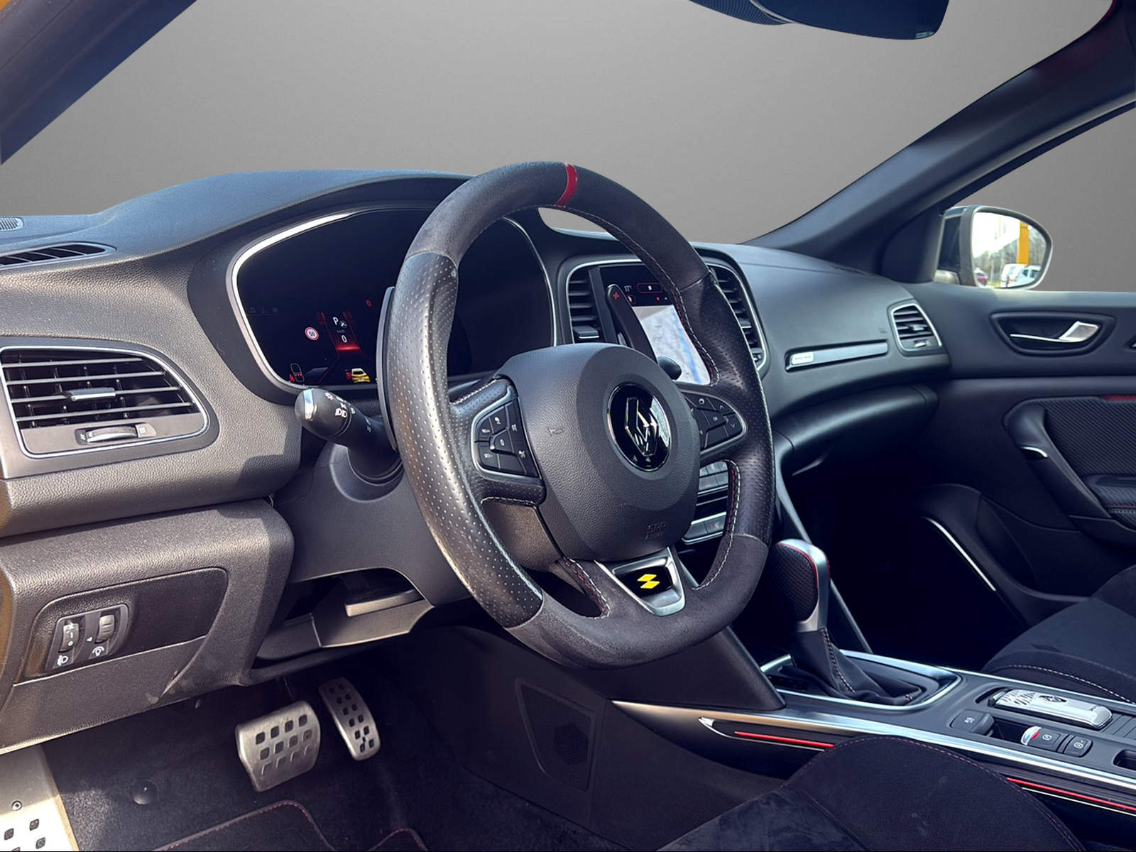 RENAULT Mégane R.S. Ultime 300 EDC-image-7