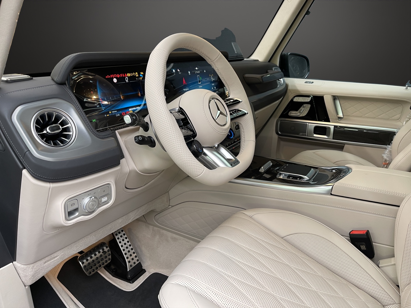 MERCEDES-BENZ G 63 AMG 9G-Tronic-image-5