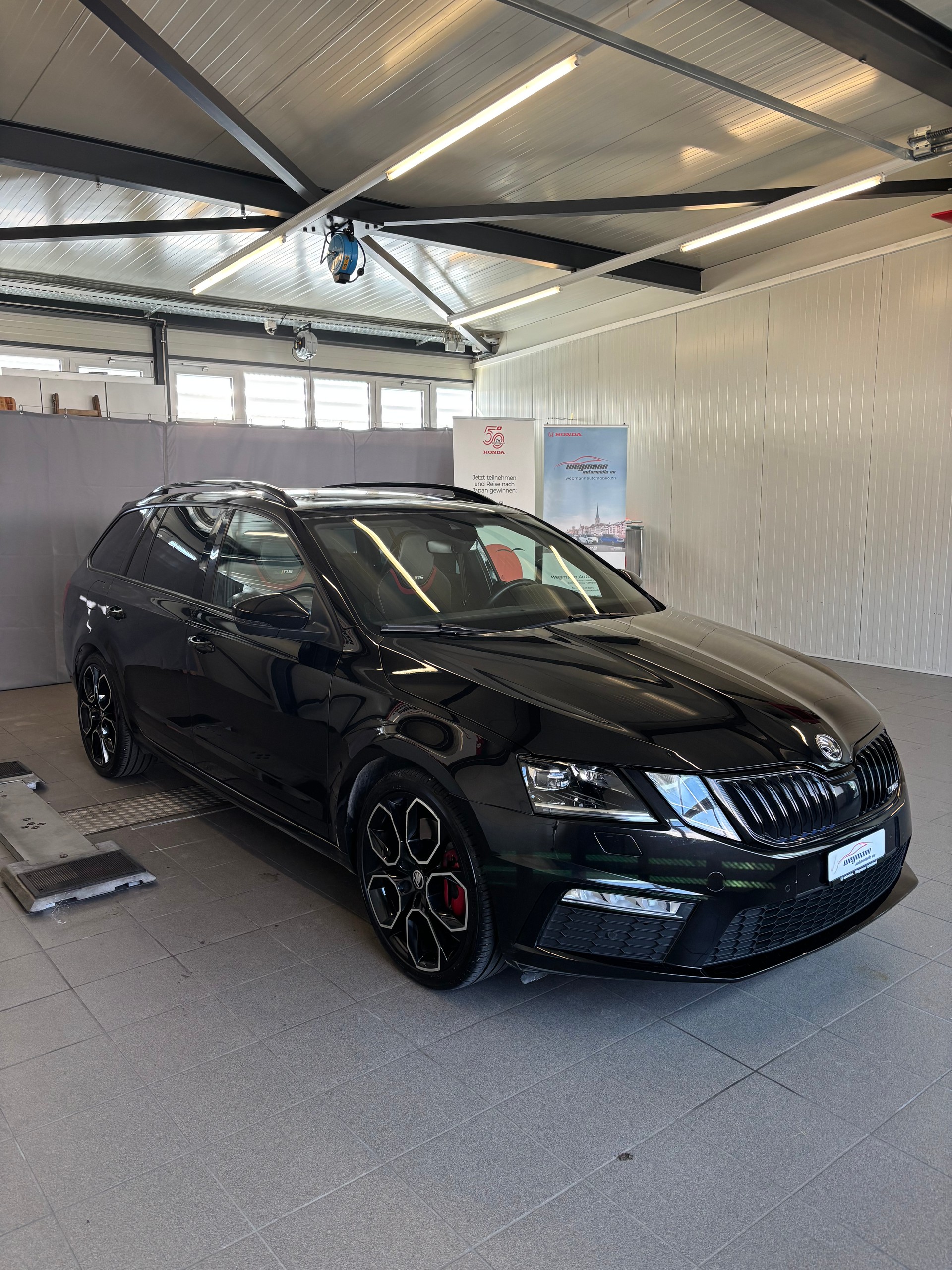 Autophoton Lot De 2 Vérins à Gaz Capot Avant Noirs Compatibles Škoda Octavia Berline & Combi 5E 2014-2019
