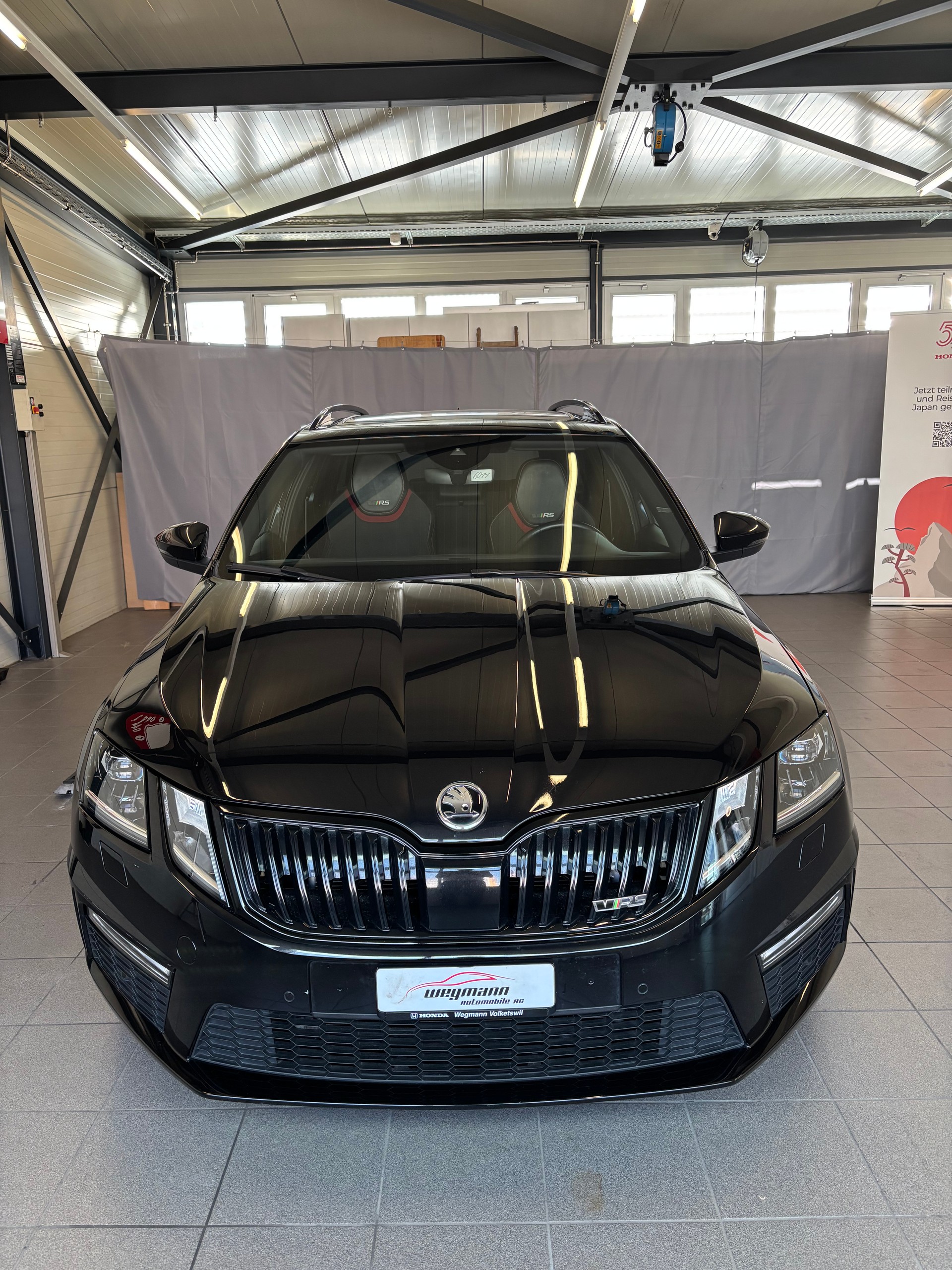 SKODA Octavia Combi 2.0 TSI RS 245 DSG-showroom-element-1