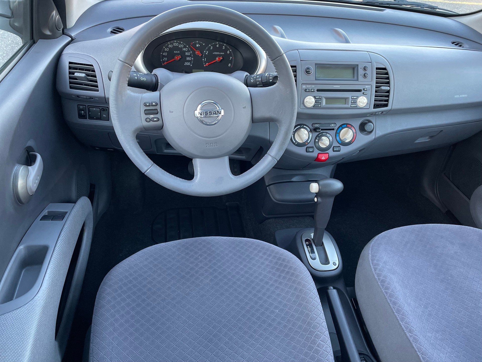 NISSAN Micra 1.4 acenta-image-7