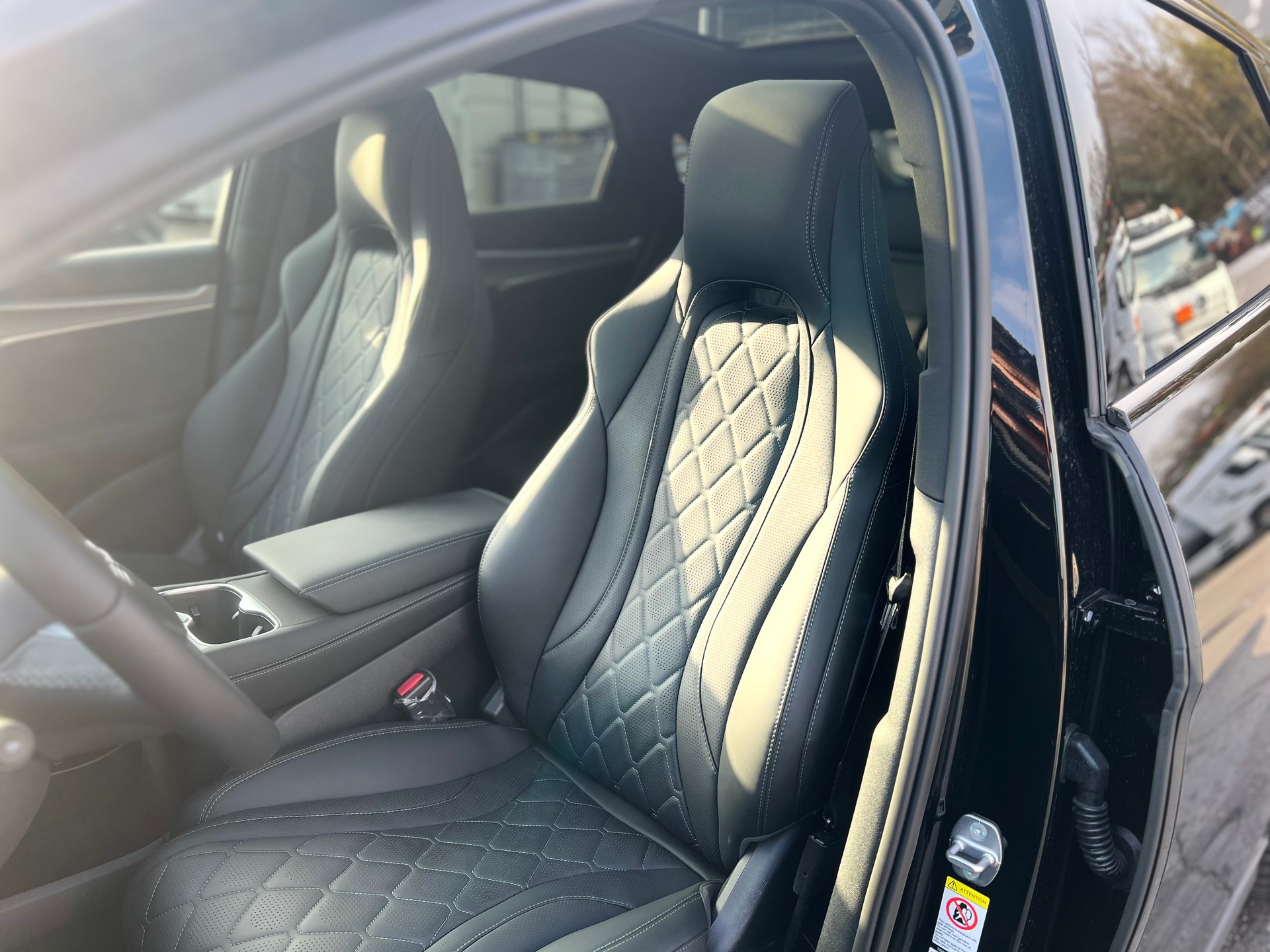 BYD Sealion 7 91,3 kWh Excellence AWD ° Sofort Verfügbar ° Vollausstattung °-image-17