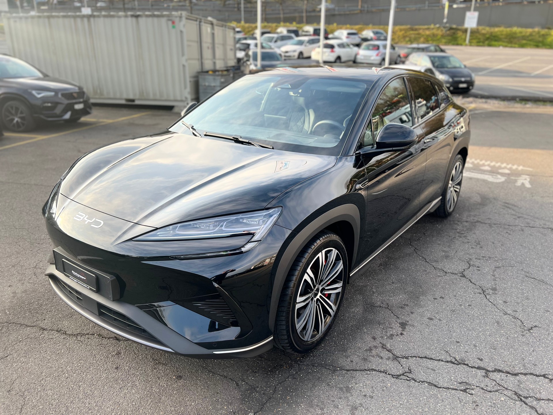 BYD Sealion 7 91,3 kWh Excellence AWD ° Sofort Verfügbar ° Vollausstattung °-image-4