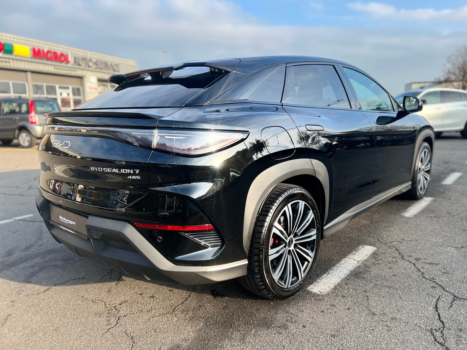 BYD Sealion 7 91,3 kWh Excellence AWD ° Sofort Verfügbar ° Vollausstattung °-image-11
