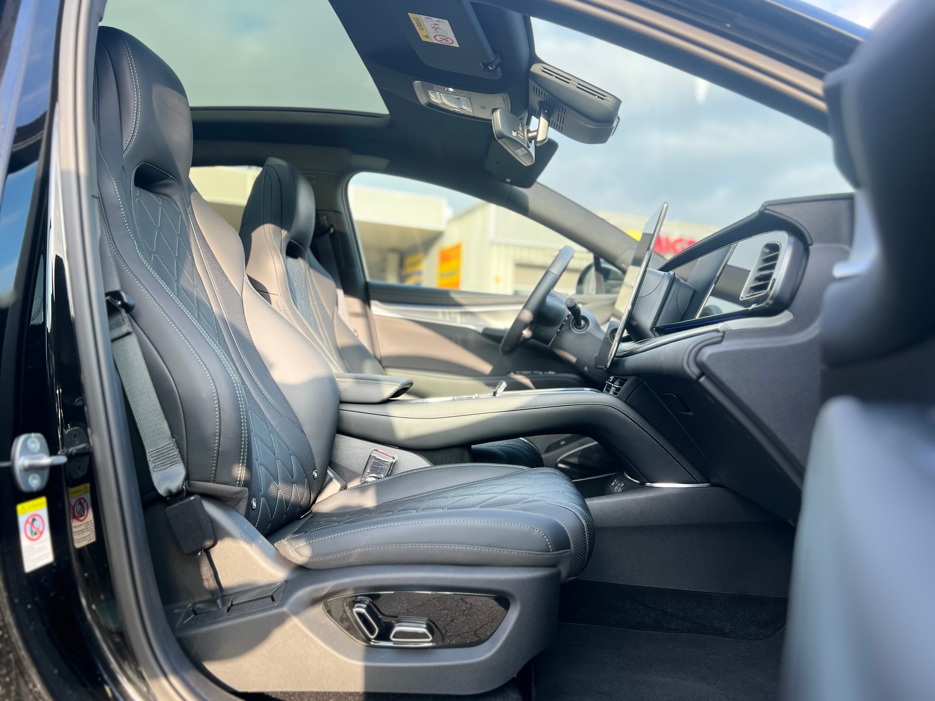 BYD Sealion 7 91,3 kWh Excellence AWD ° Sofort Verfügbar ° Vollausstattung °-image-14