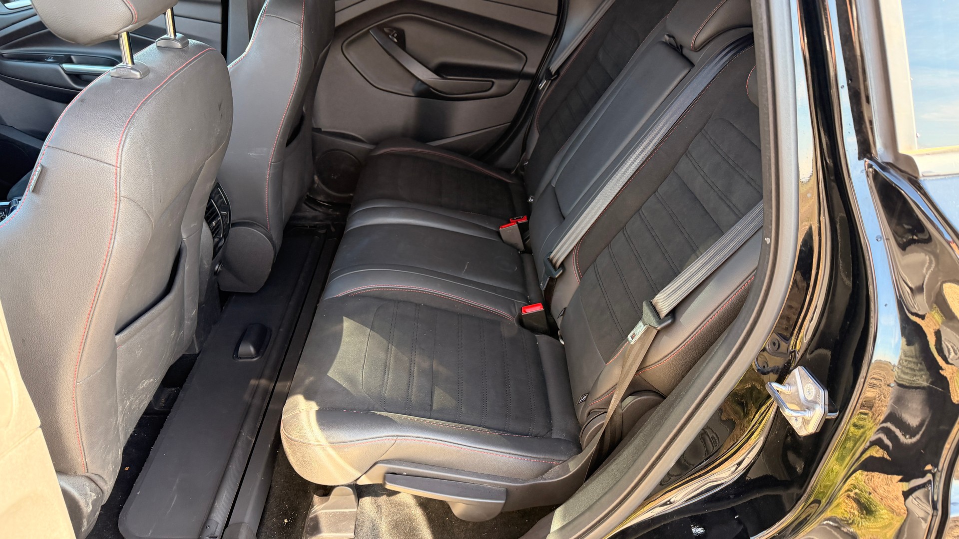 FORD Kuga 2.0 TDCi Trend+ 4WD PowerShift-image-12