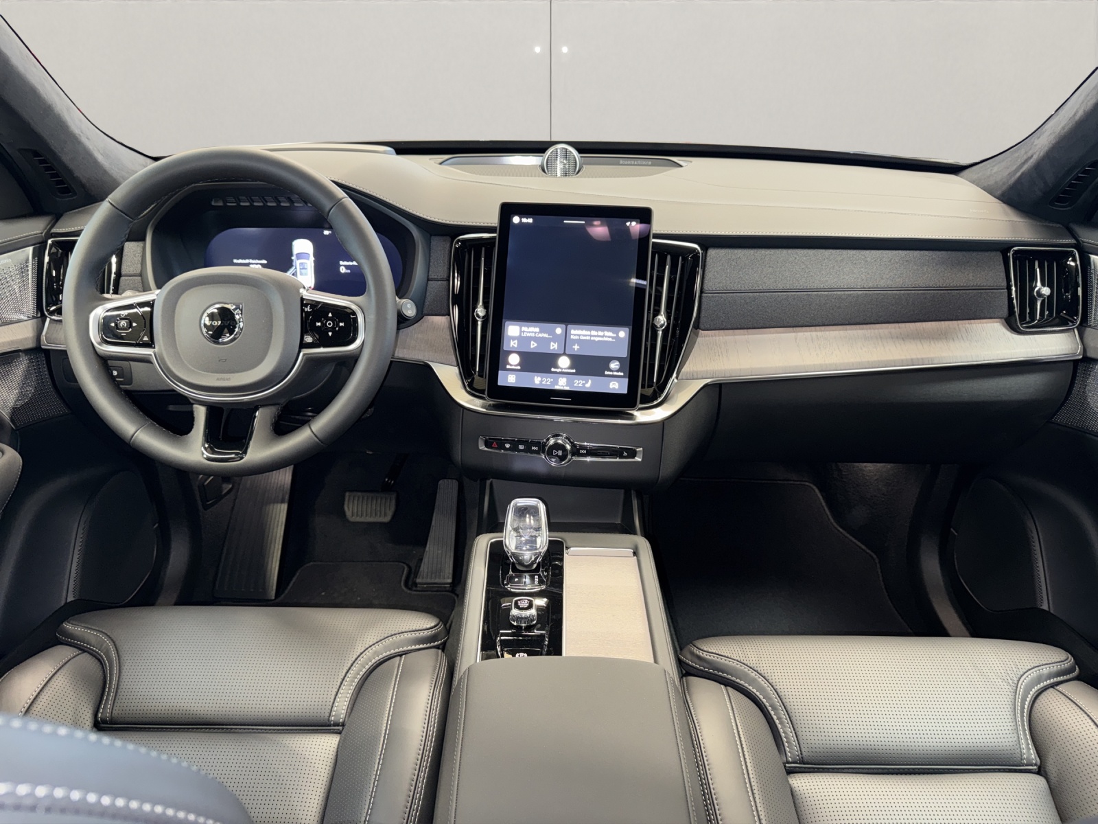 VOLVO XC90 2.0 T8 TE XCLUSIVE Edition Dark eAWD-image-15