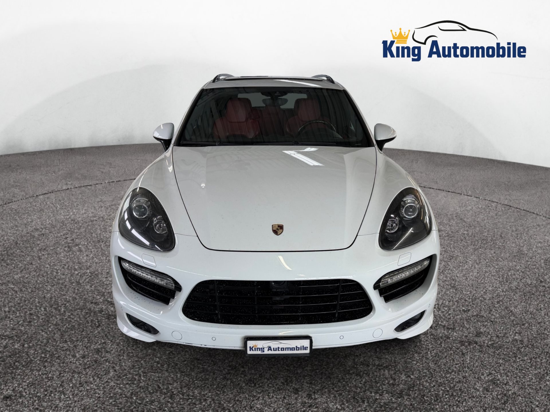PORSCHE Cayenne Turbo S | AHK 3.5t. | Pano Dach | Sitz-Belüftung | RF-Kamera-image-2