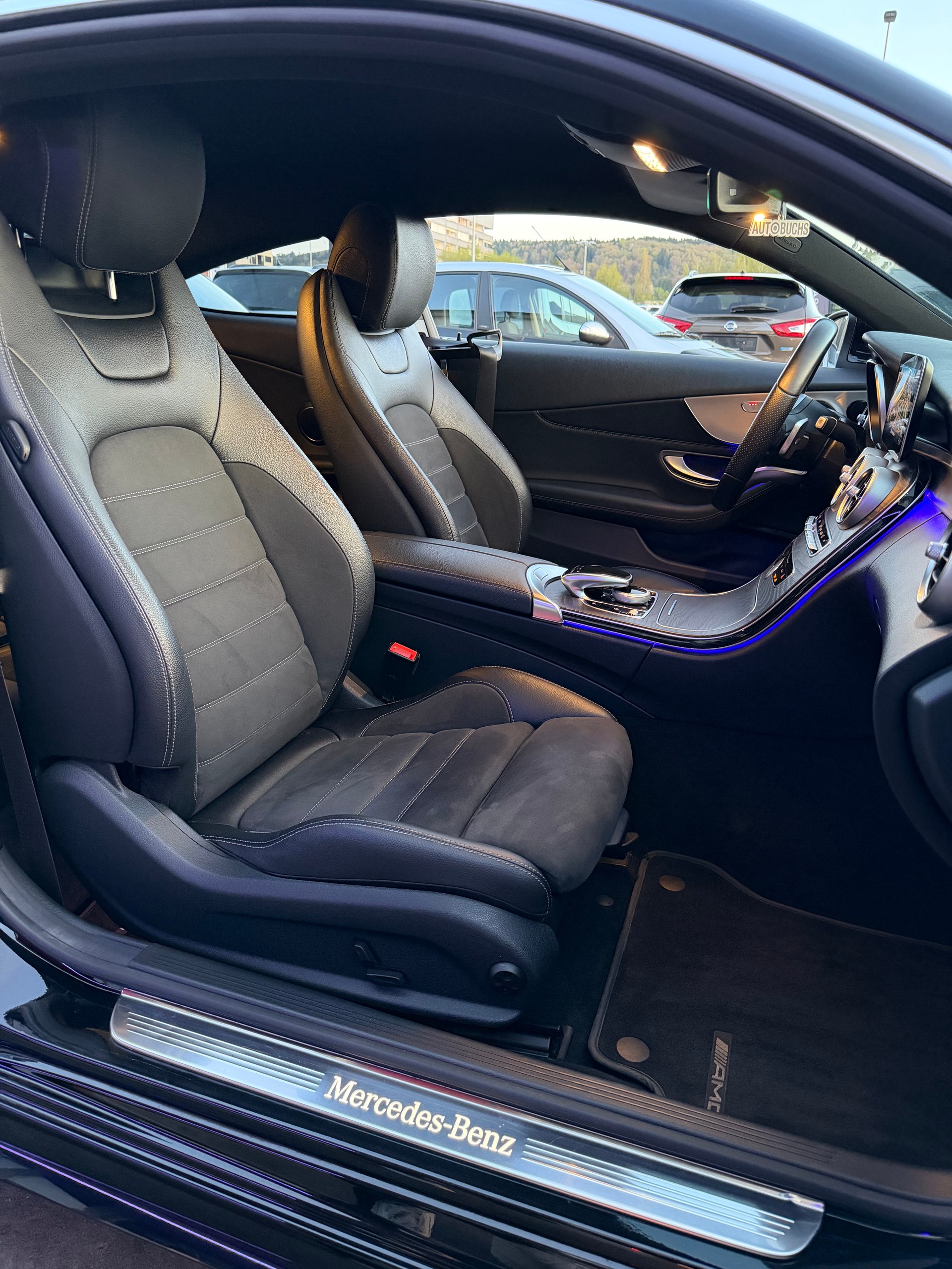 MERCEDES-BENZ C 200 Coupé AMG Line 9G-Tronic-image-18