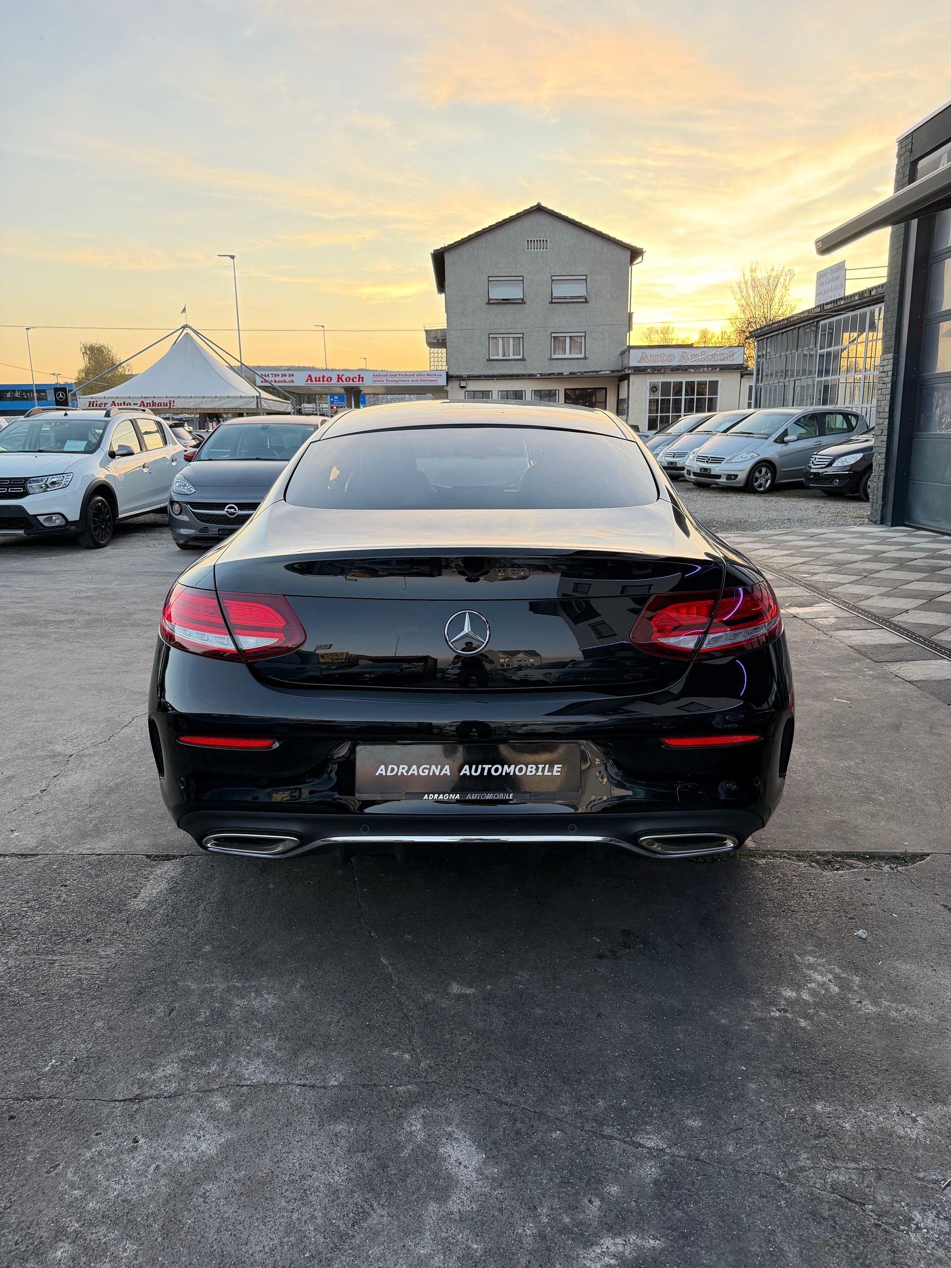 MERCEDES-BENZ C 200 Coupé AMG Line 9G-Tronic-image-7