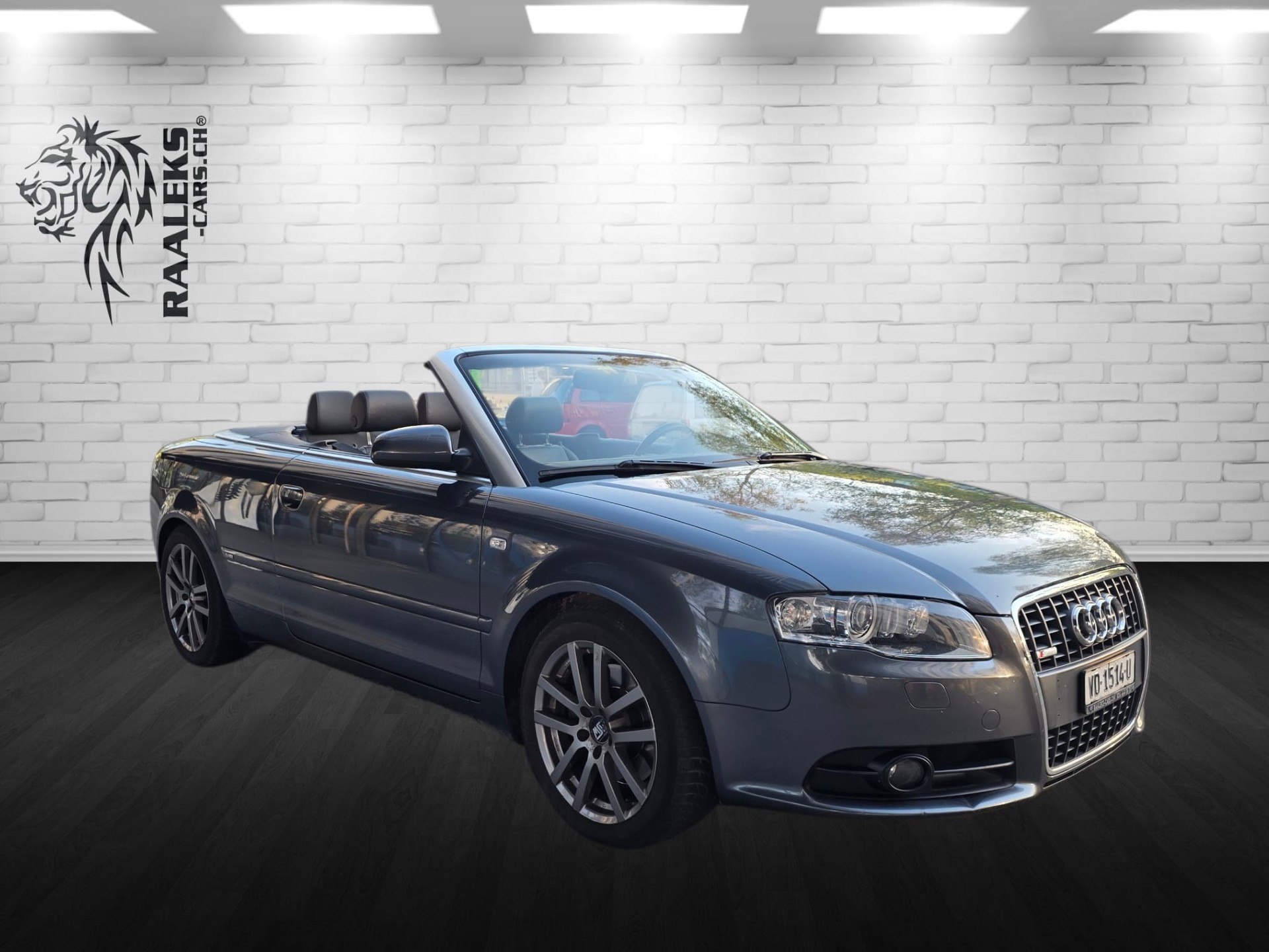 AUDI A4 Limousine 3.2 FSI quattro tiptronic-image-1