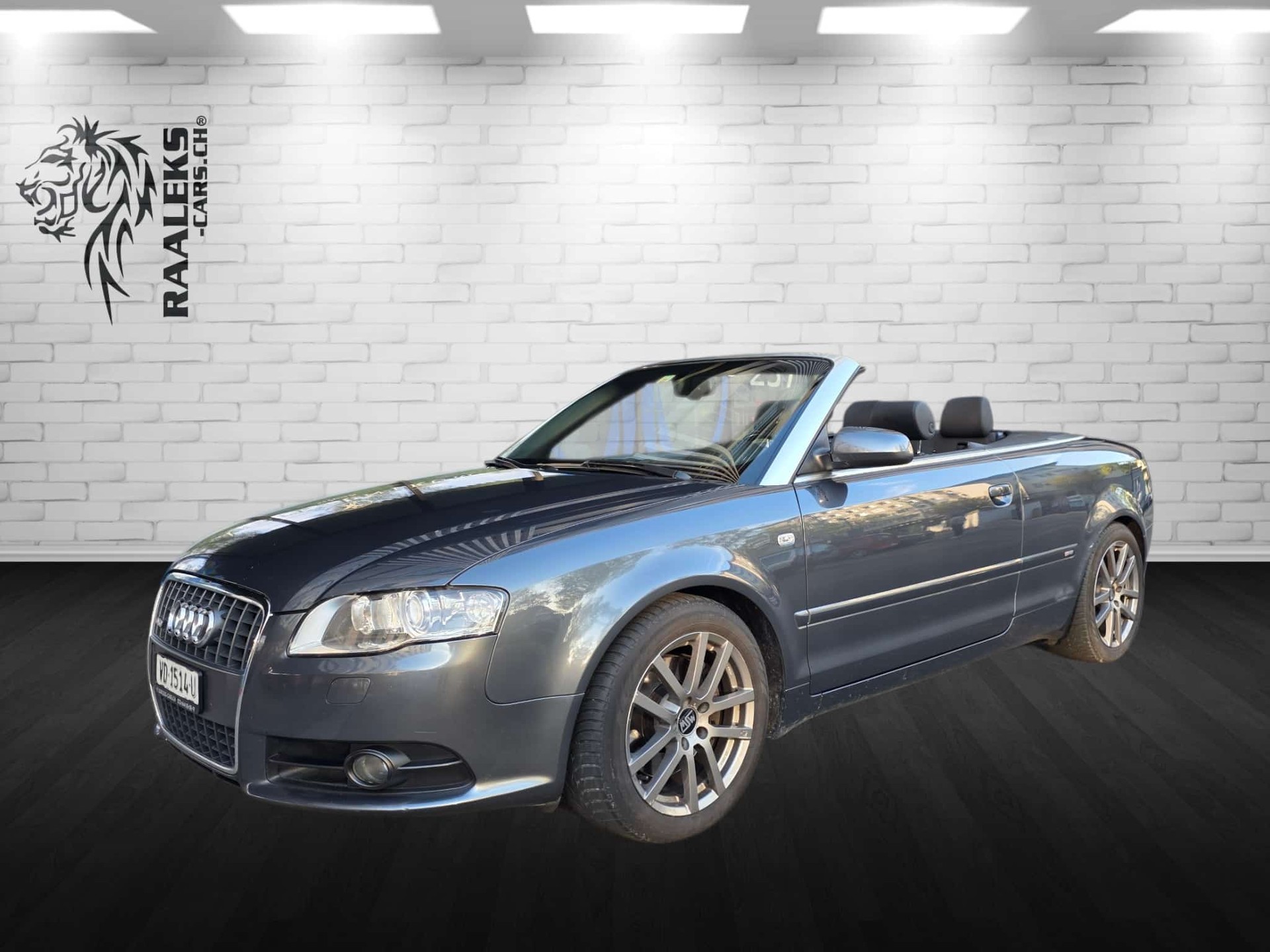 AUDI A4 Limousine 3.2 FSI quattro tiptronic-image-0
