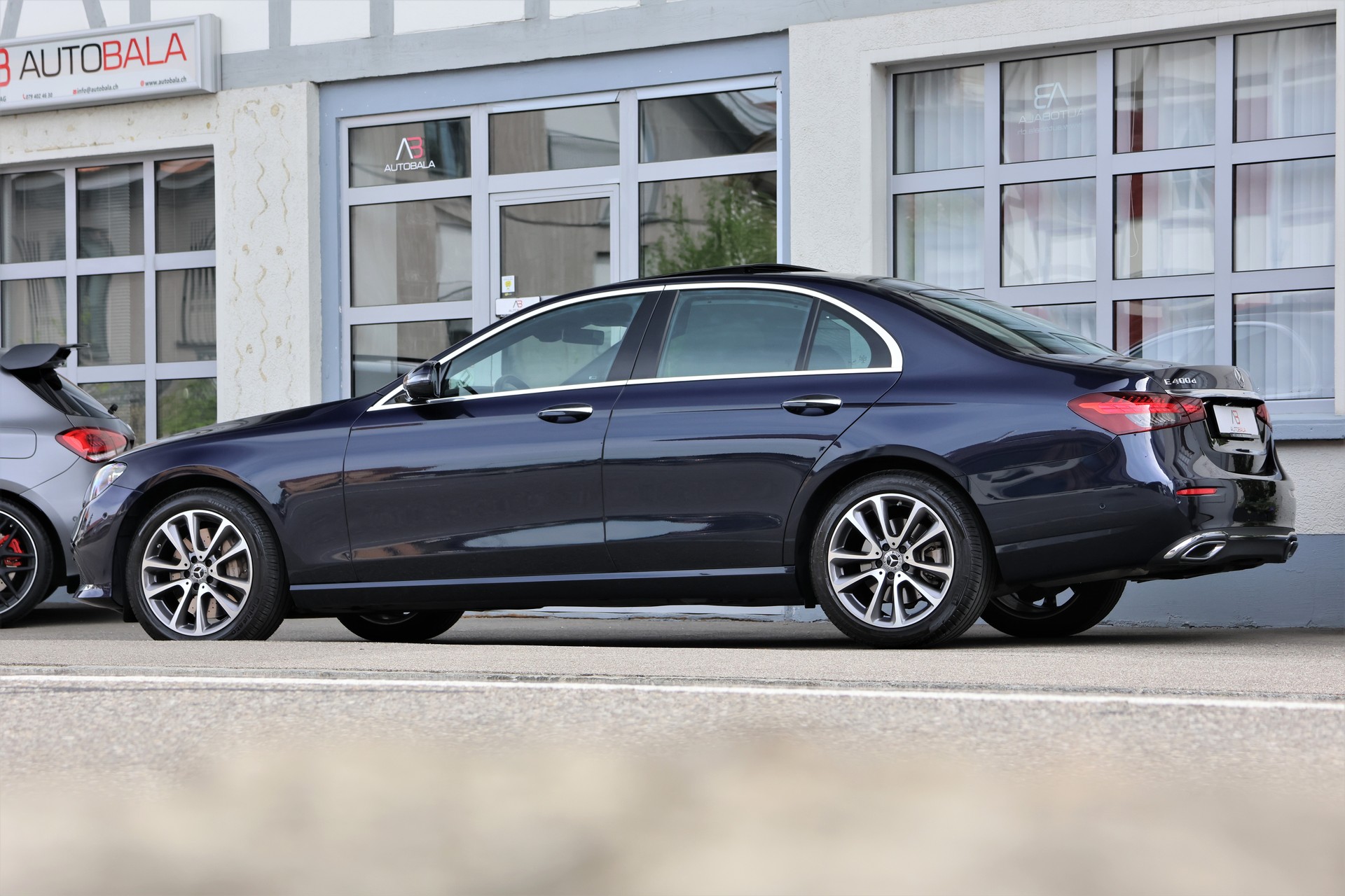 MERCEDES-BENZ E 400 d 4Matic Avantgarde 9G-Tronic (CH) MSI+-image-3