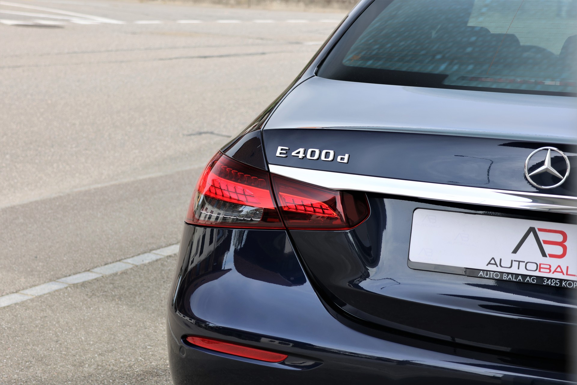 MERCEDES-BENZ E 400 d 4Matic Avantgarde 9G-Tronic (CH) MSI+-image-5