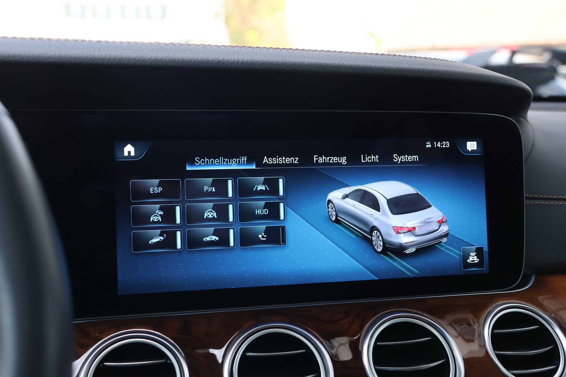 MERCEDES-BENZ E 400 d 4Matic Avantgarde 9G-Tronic (CH) MSI+-image-24