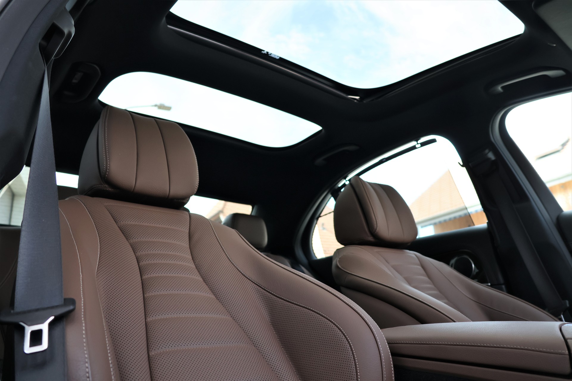 MERCEDES-BENZ E 400 d 4Matic Avantgarde 9G-Tronic (CH) MSI+-image-22