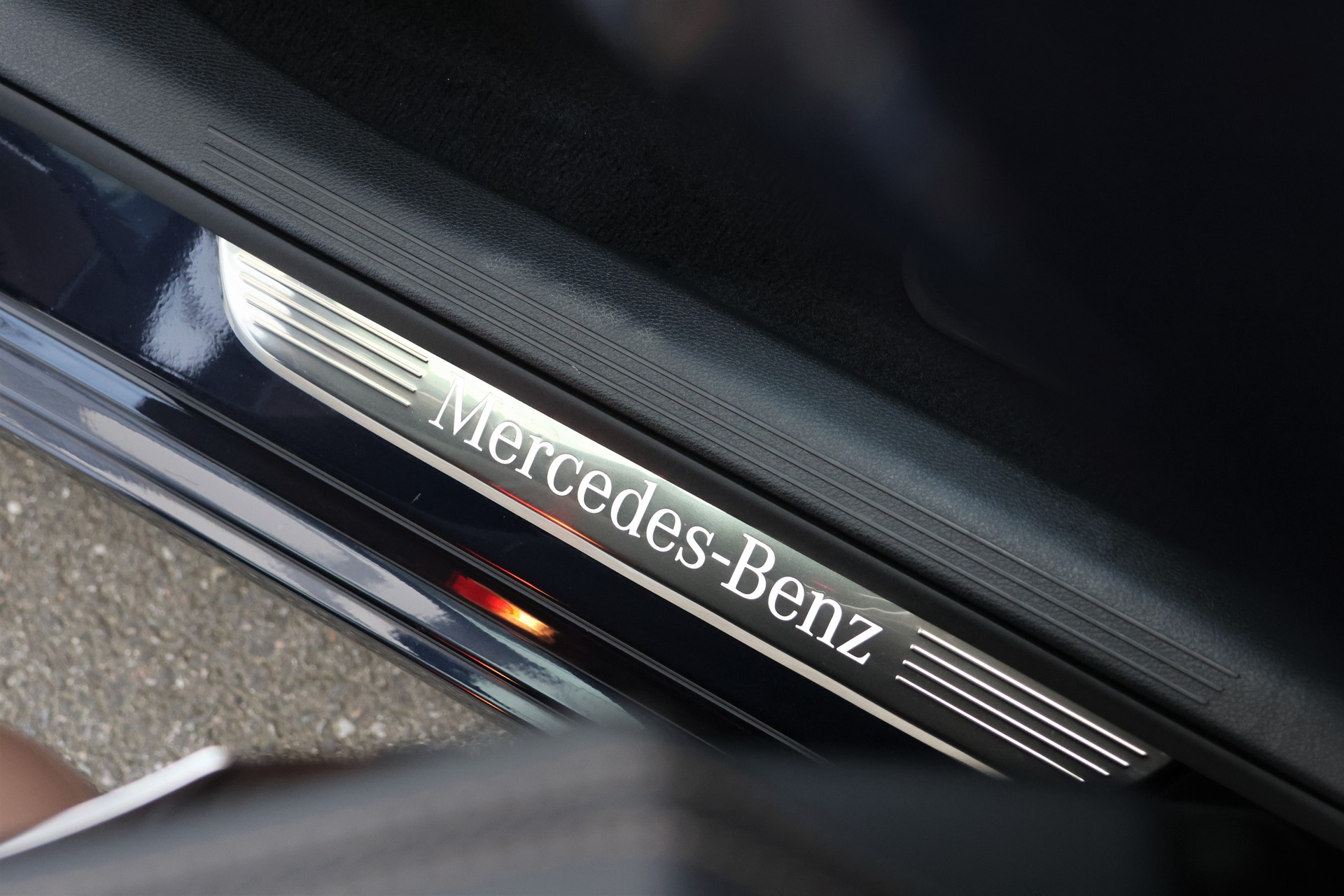 MERCEDES-BENZ E 400 d 4Matic Avantgarde 9G-Tronic (CH) MSI+-image-21