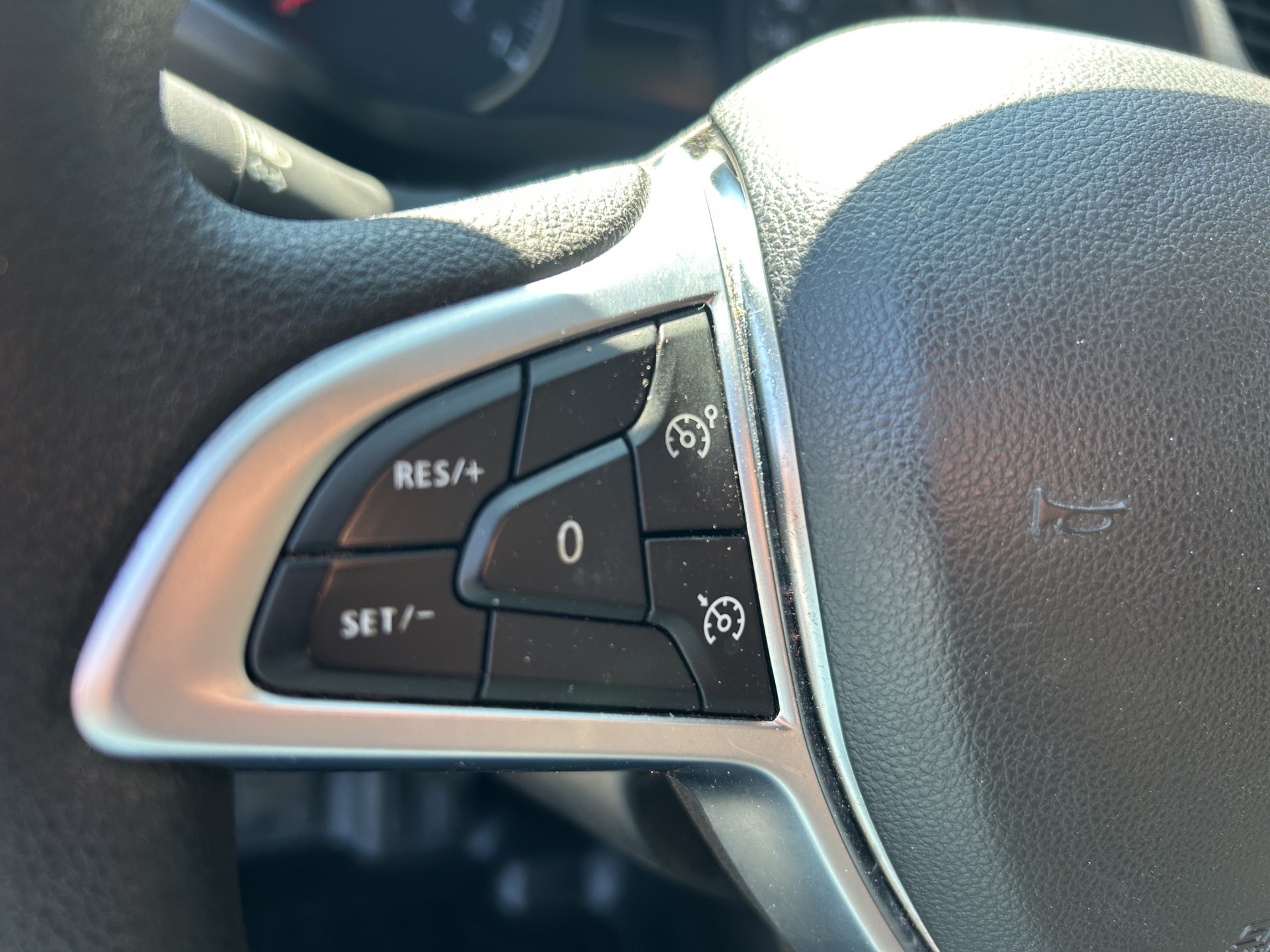 RENAULT Express 1.5 Blue dCi 95 Extra-image-12