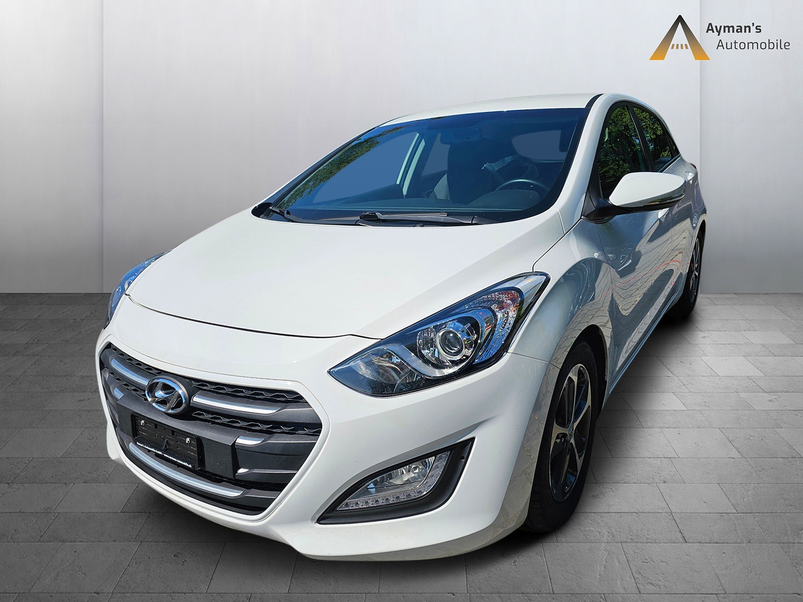 HYUNDAI i30 1.6 GDI Amplia Automatic DCT-image-0