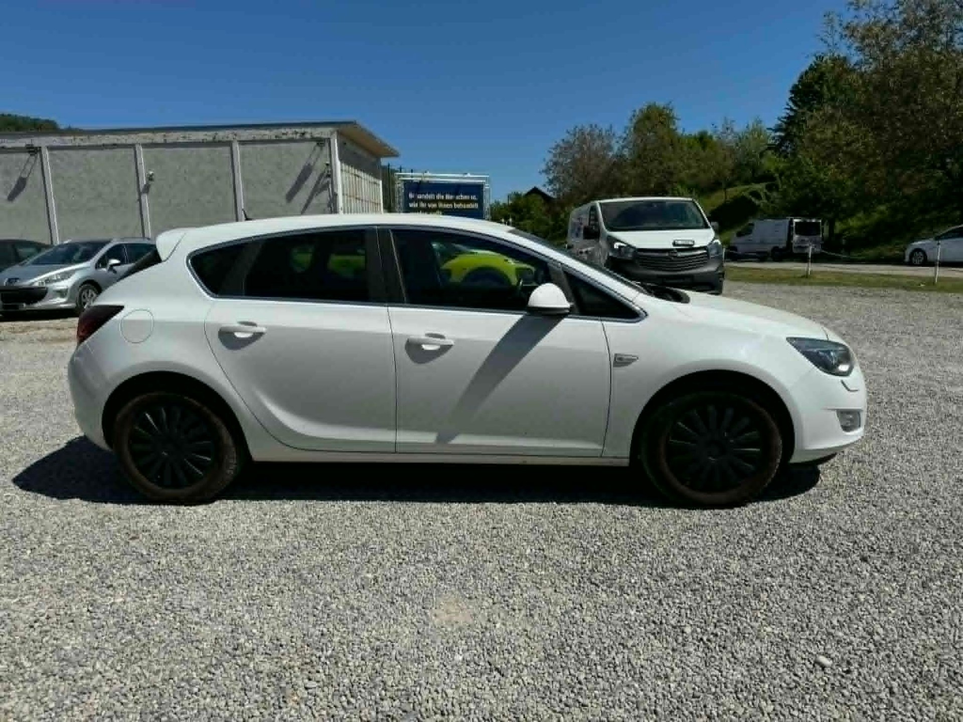 OPEL Astra SportsTourer 2.0 CDTi Cosmo-image-3