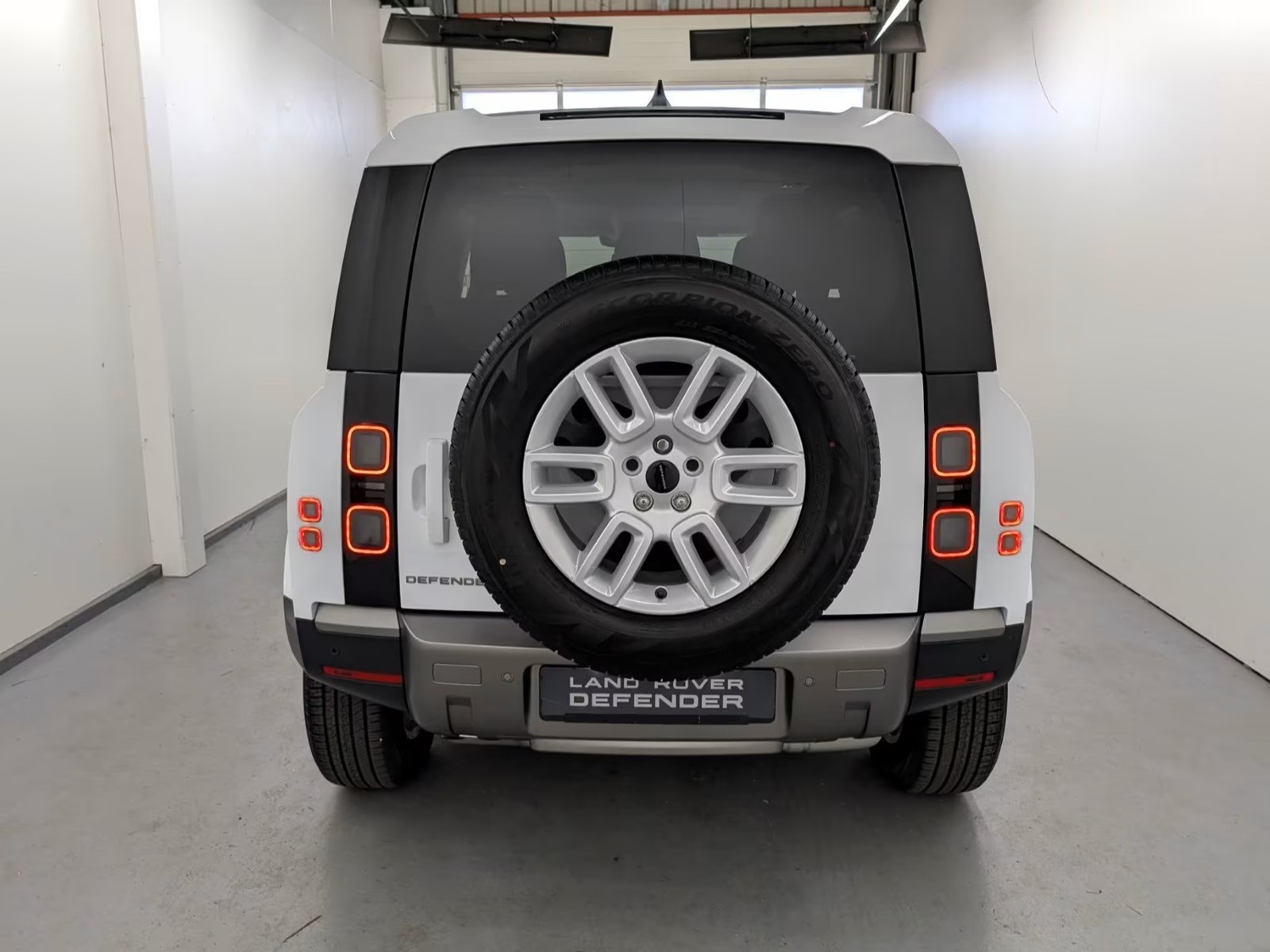 LAND ROVER Defender 90D200 S AHK Winterkomfort-image-3