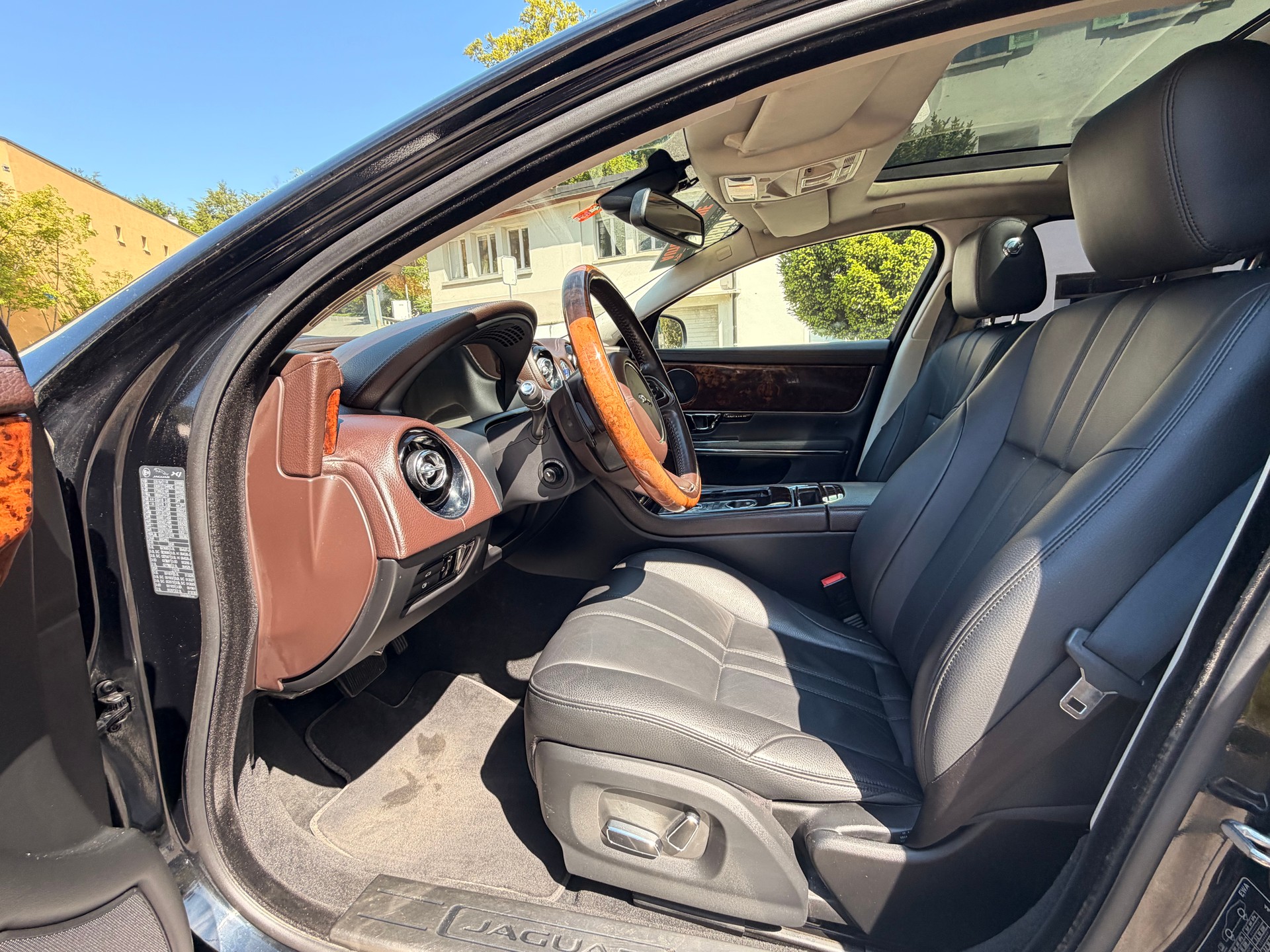 JAGUAR 3.D V6 PREMIUM LUXURY-image-8