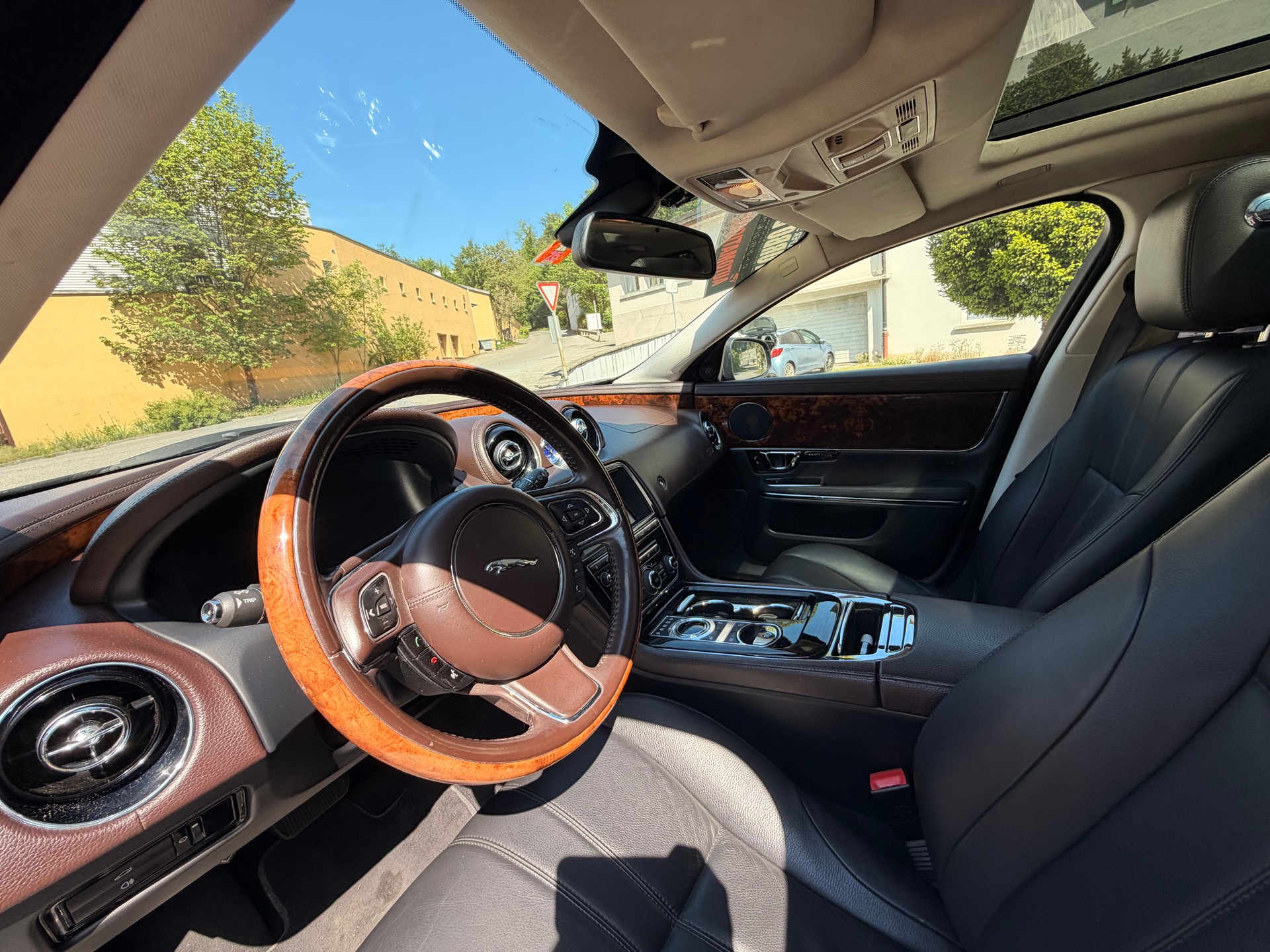 JAGUAR 3.D V6 PREMIUM LUXURY-image-26