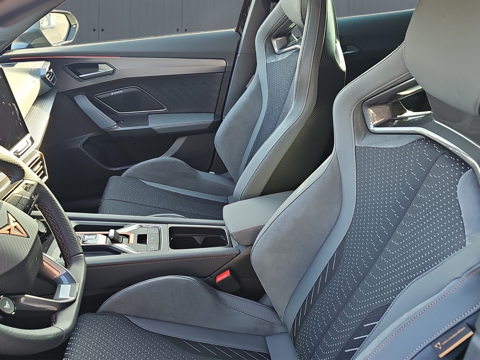 CUPRA Formentor 2.5TSI VZ5 Prime Edition 4Drive DSG-image-6
