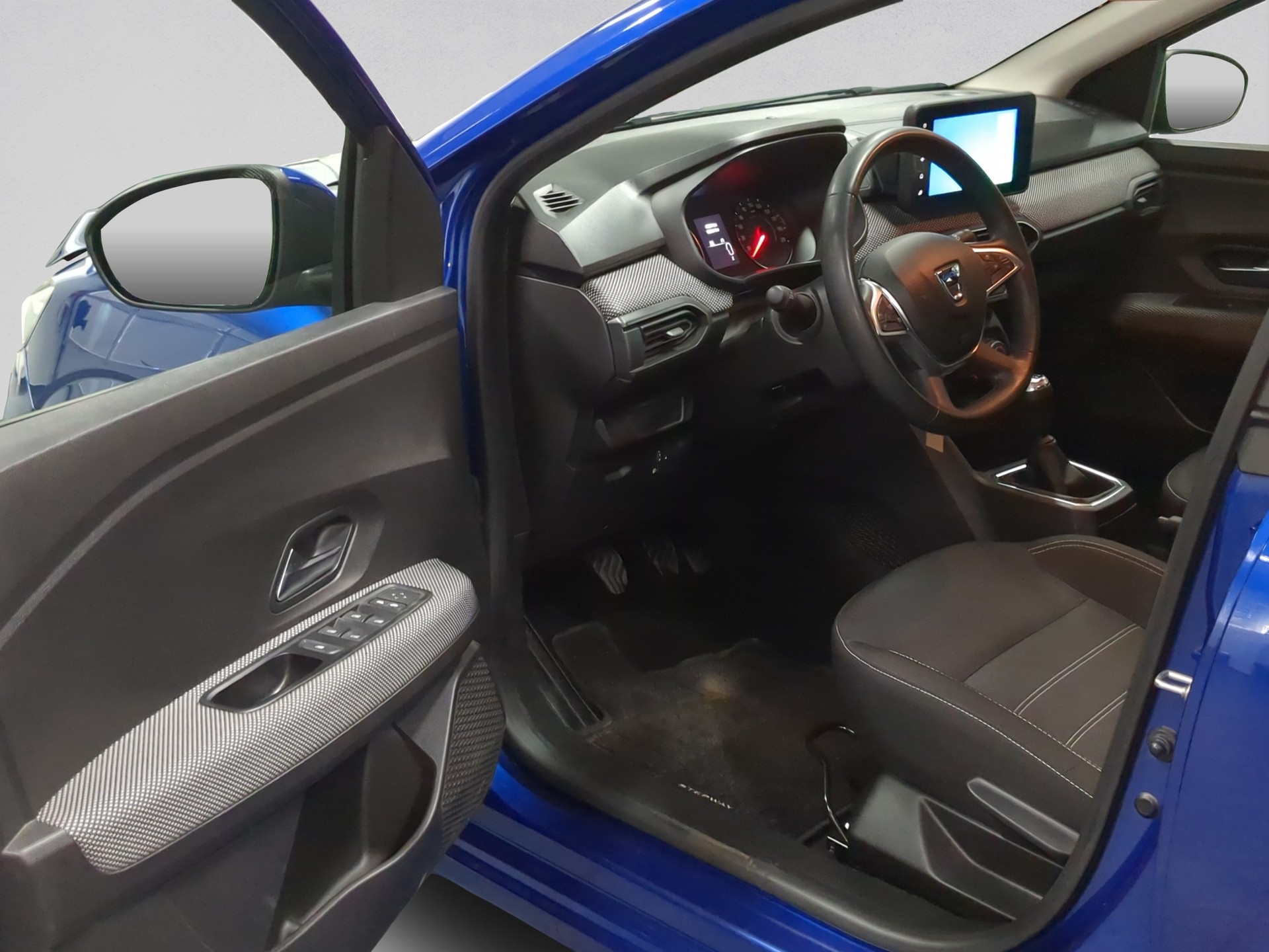 DACIA Sandero TCe 90 Comfort-image-21