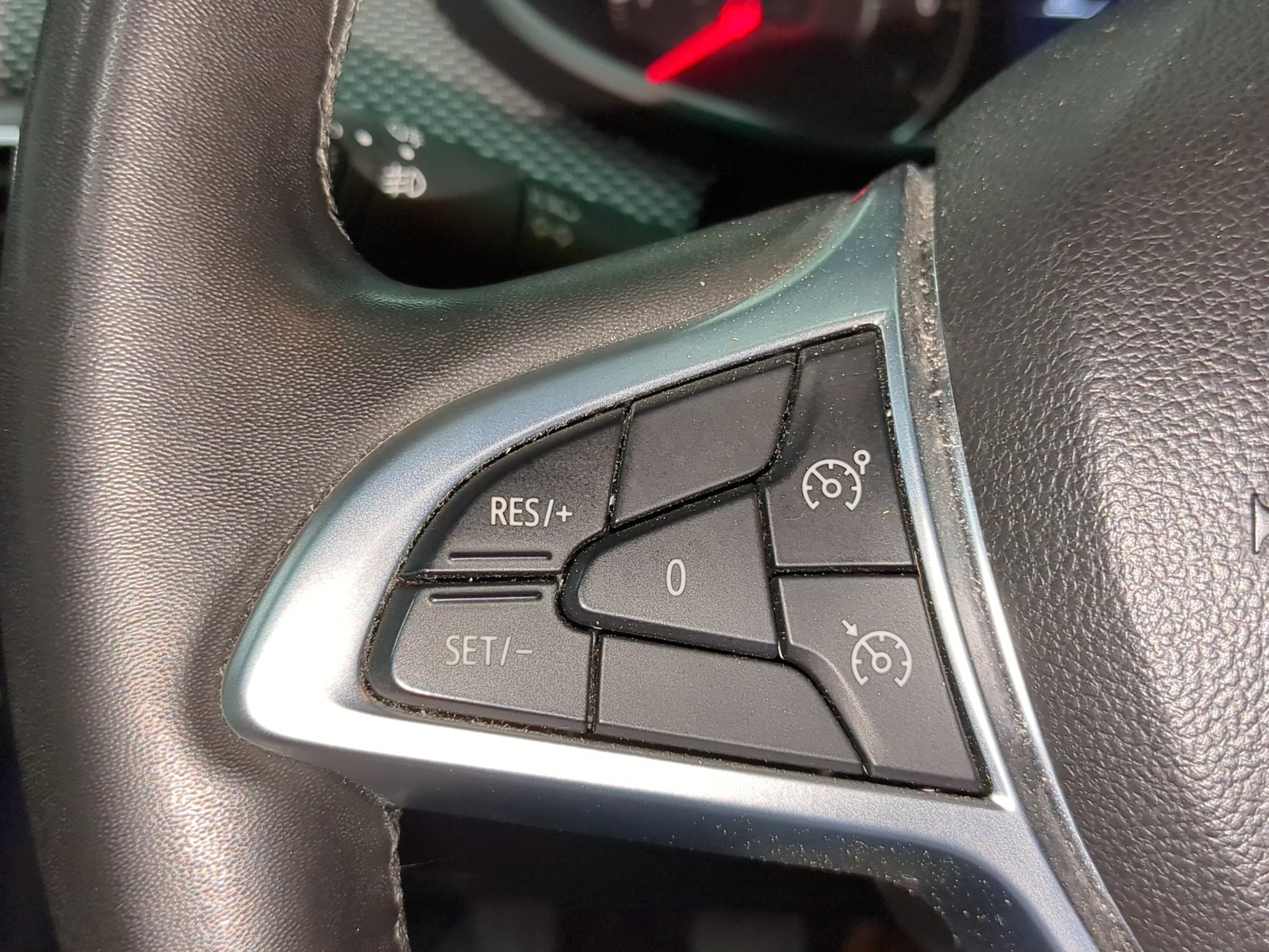 DACIA Sandero TCe 90 Comfort-image-19