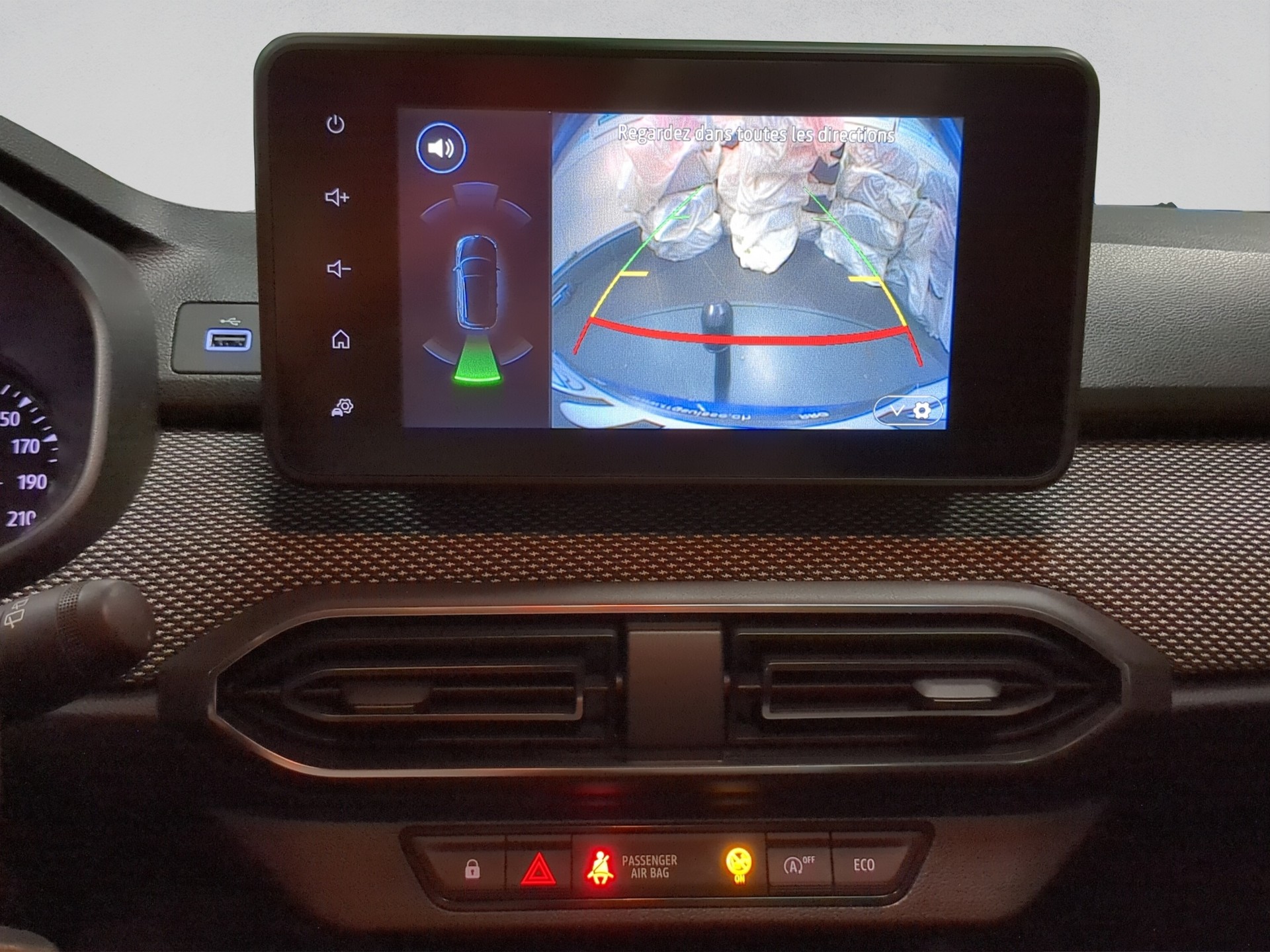 DACIA Sandero TCe 90 Comfort-image-11