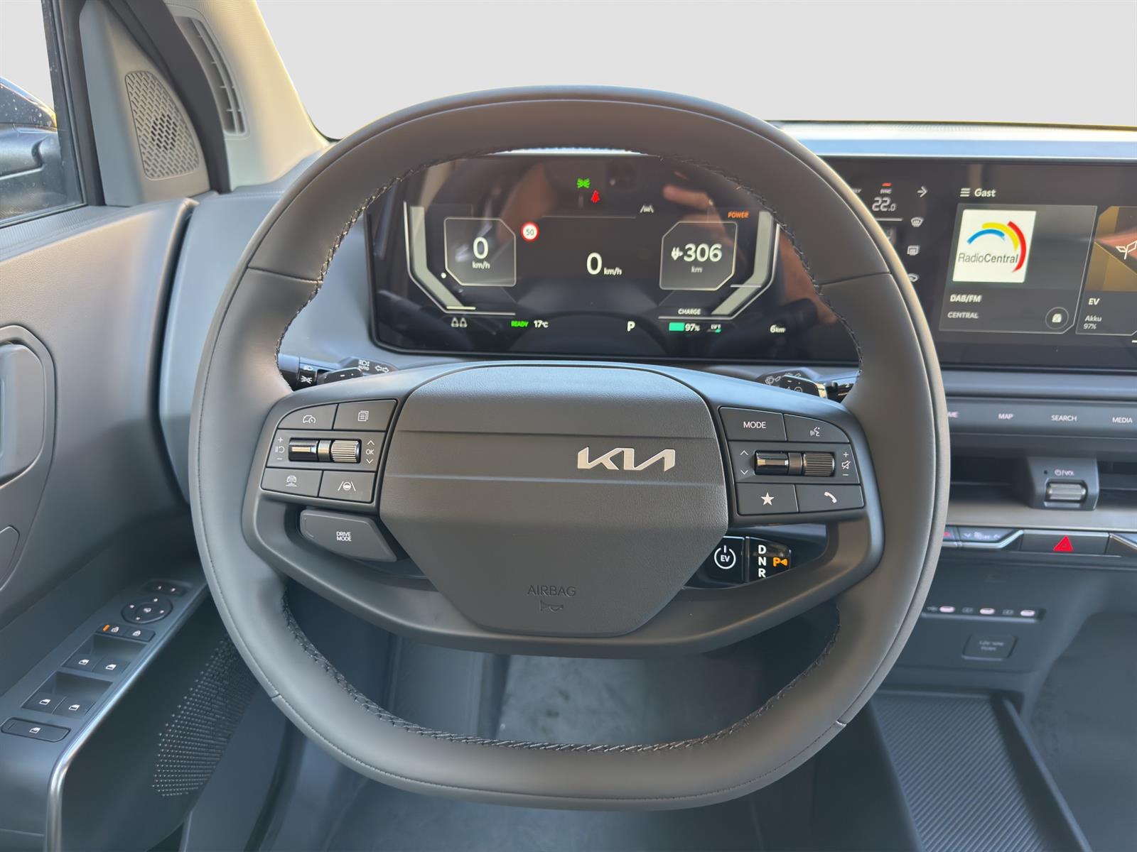 KIA EV2 42.2 kWh Air 4P-image-9