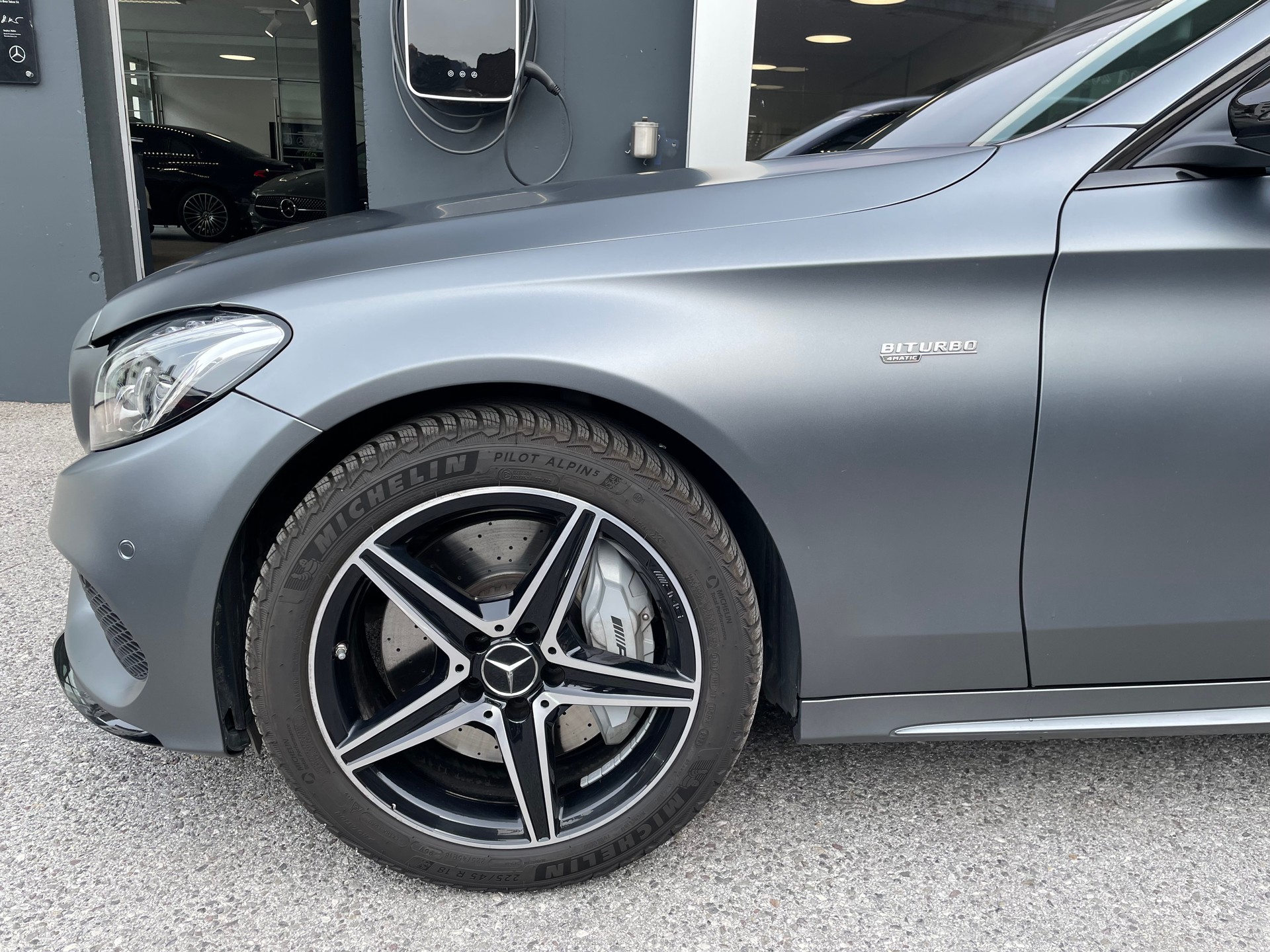 MERCEDES-BENZ C 43 AMG 4Matic 9G-Tronic-image-5