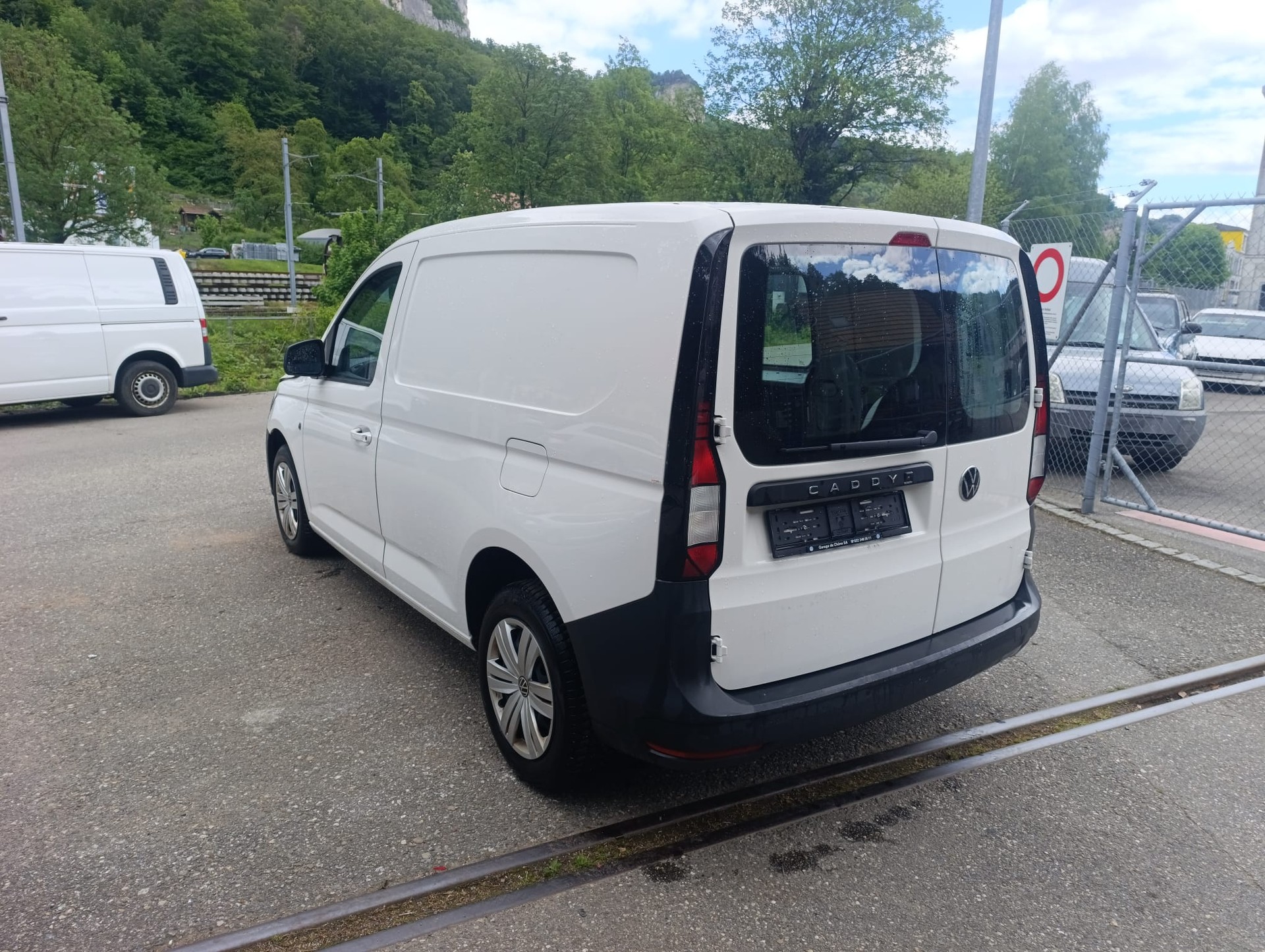 VW Caddy Cargo 1.5 TSI DSG-image-2