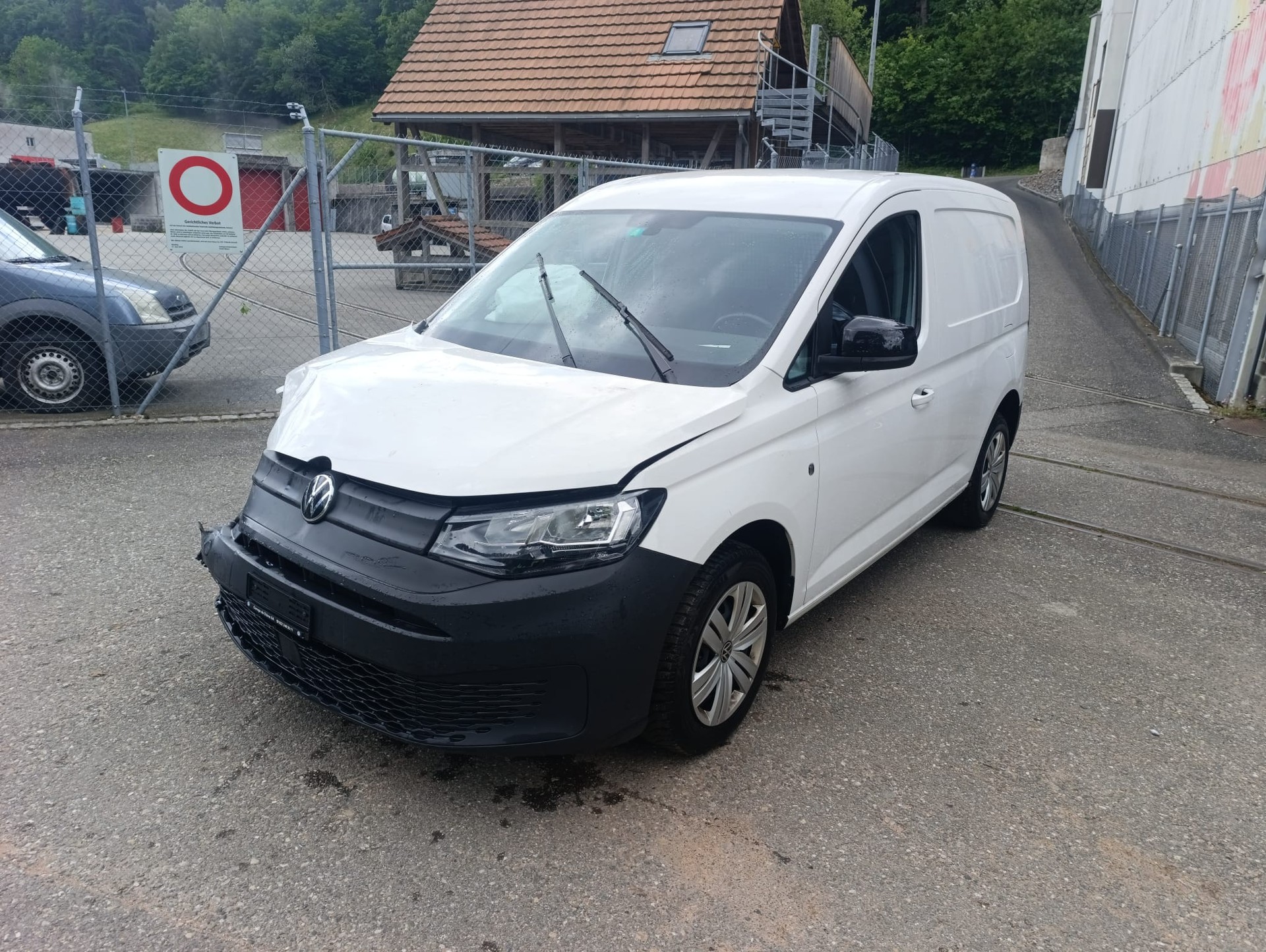 VW Caddy Cargo 1.5 TSI DSG-image-0