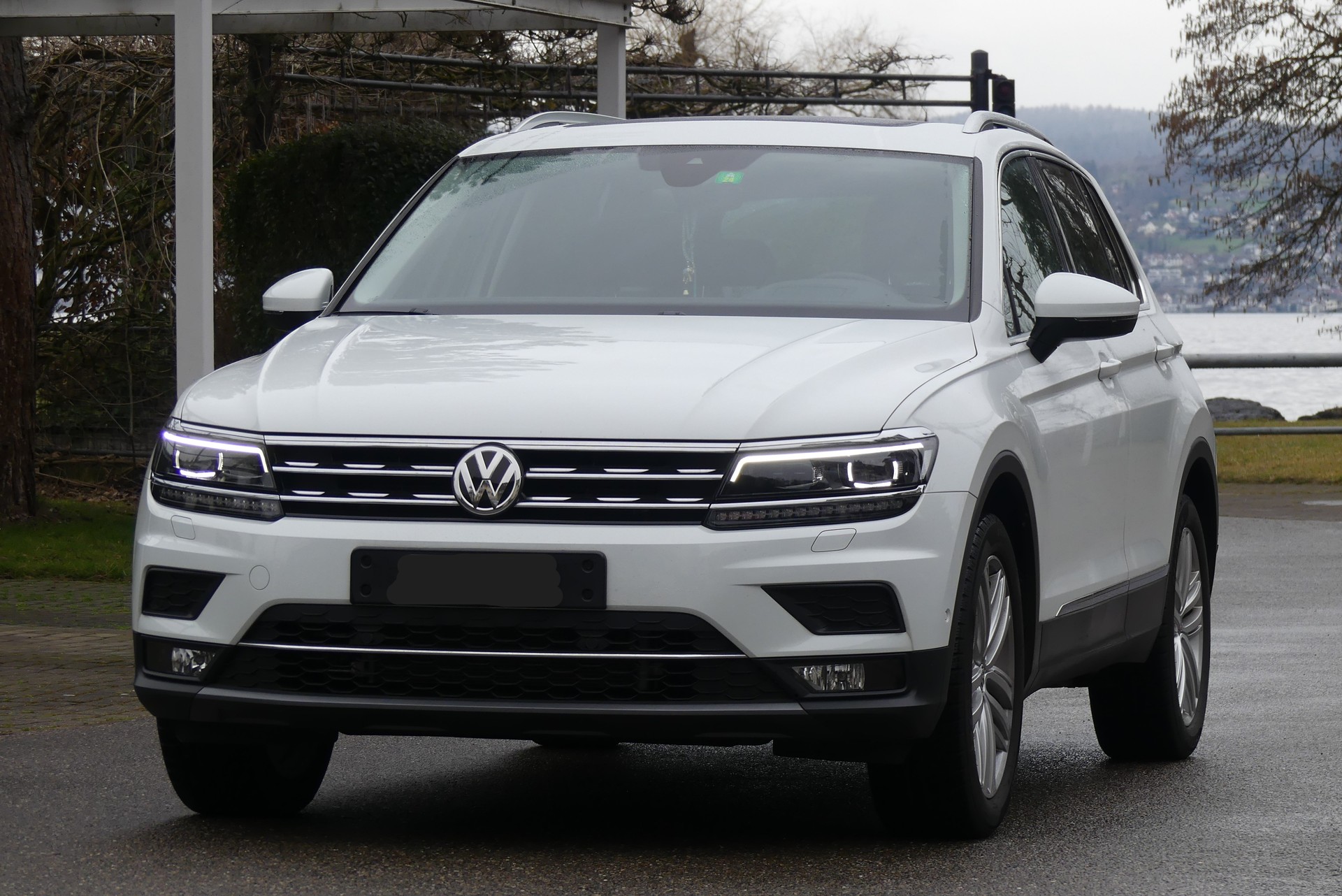 VW Tiguan 2.0 TSI Highline BMT 4Motion DSG-image-0