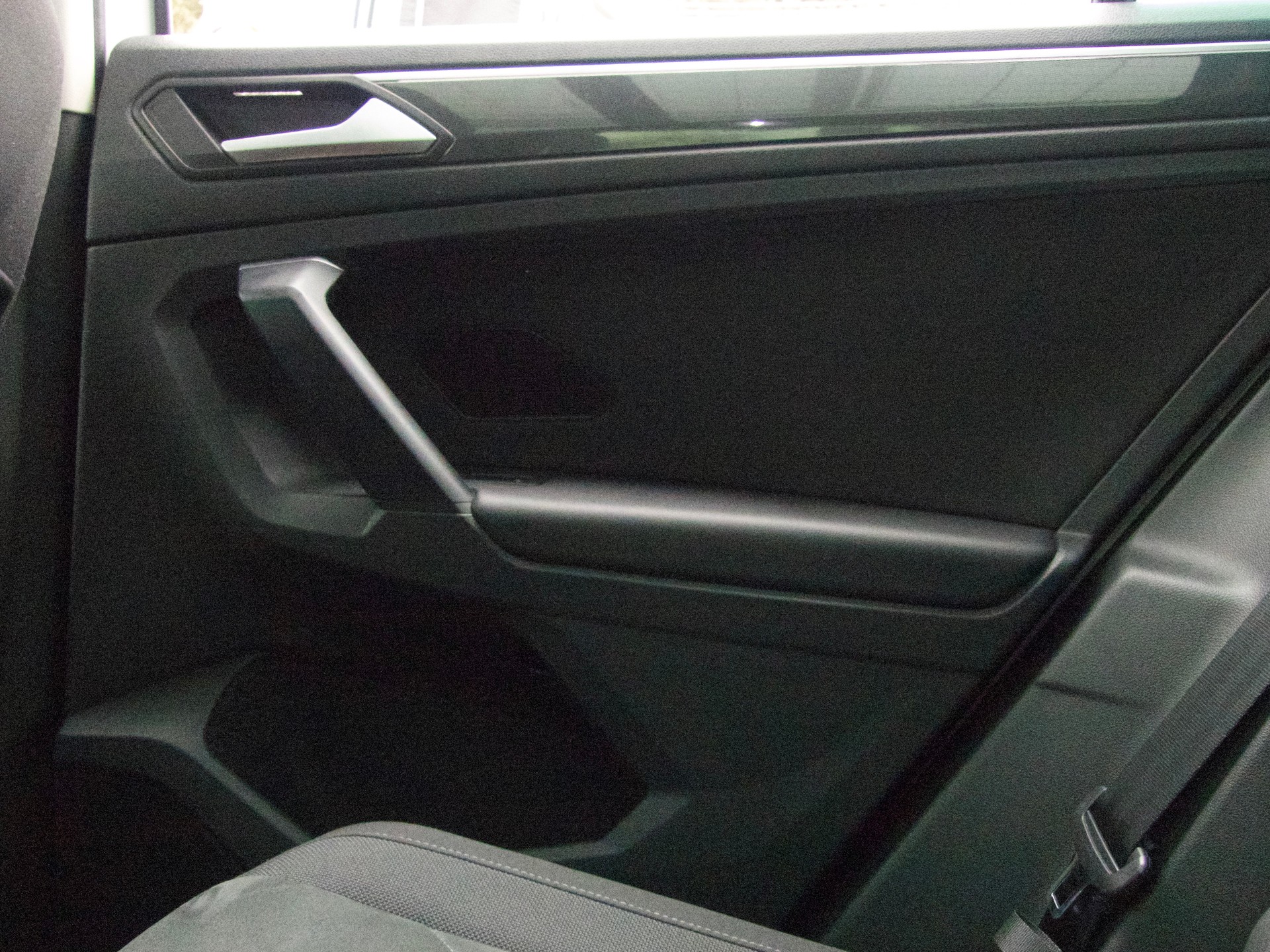 VW Tiguan 2.0 TSI Highline BMT 4Motion DSG-image-9