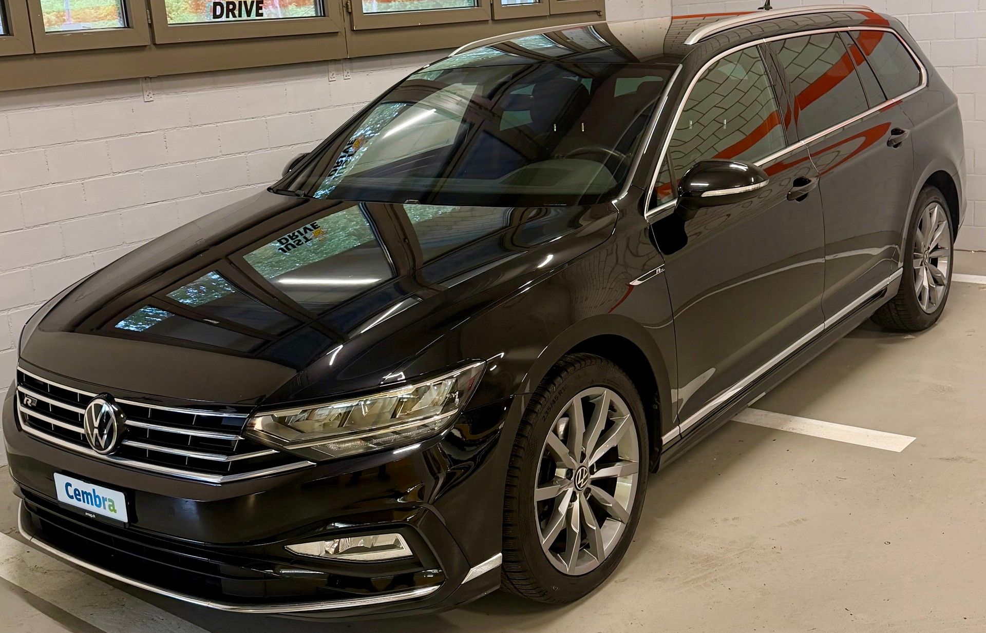 VW Passat 2.0 TDI BMT Elegance DSG-image-2