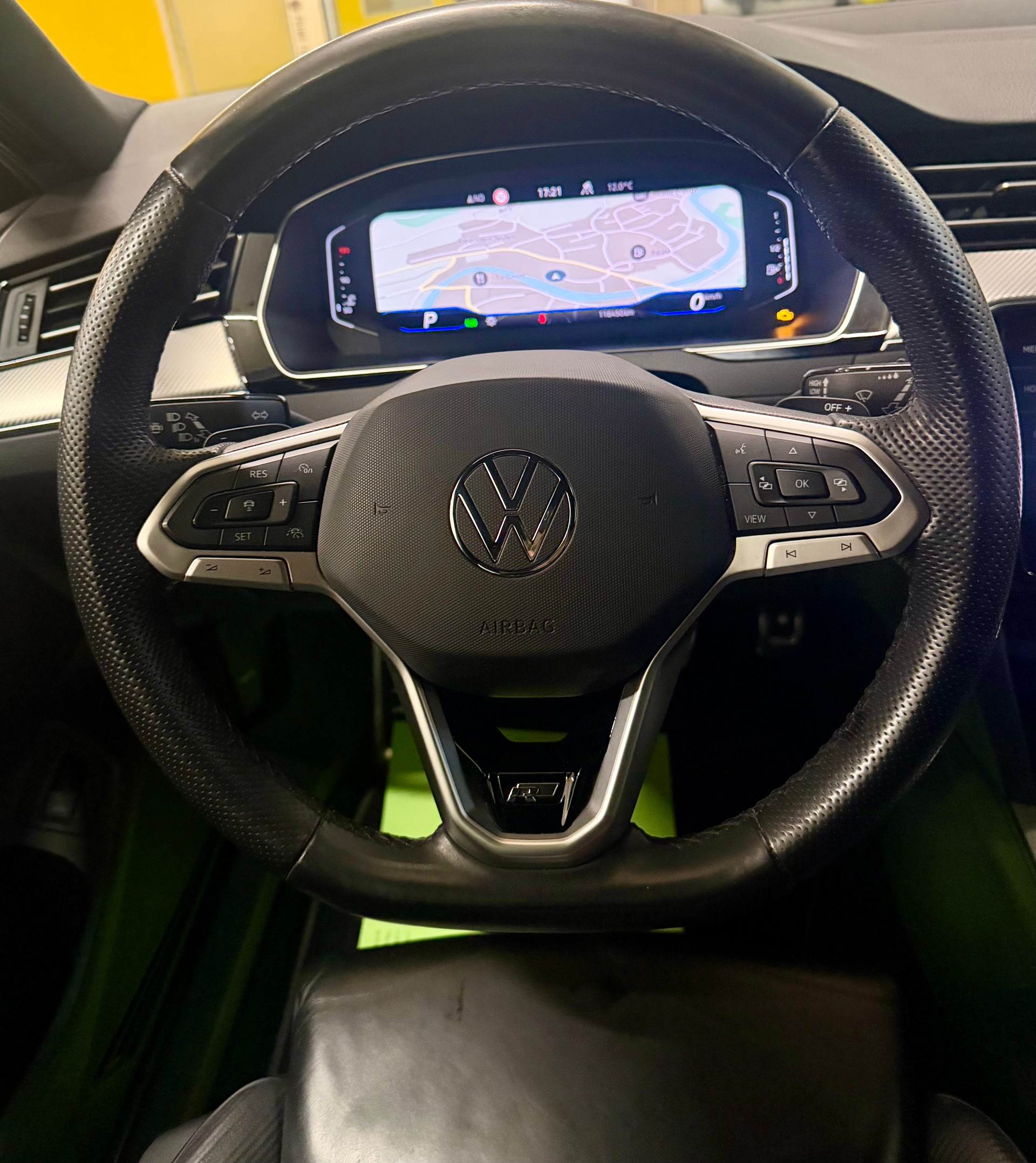 VW Passat 2.0 TDI BMT Elegance DSG-image-7