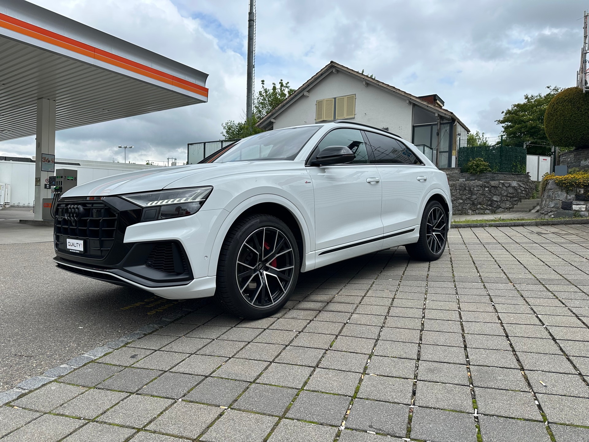 AUDI Q8 50 TDI quattro tiptronic