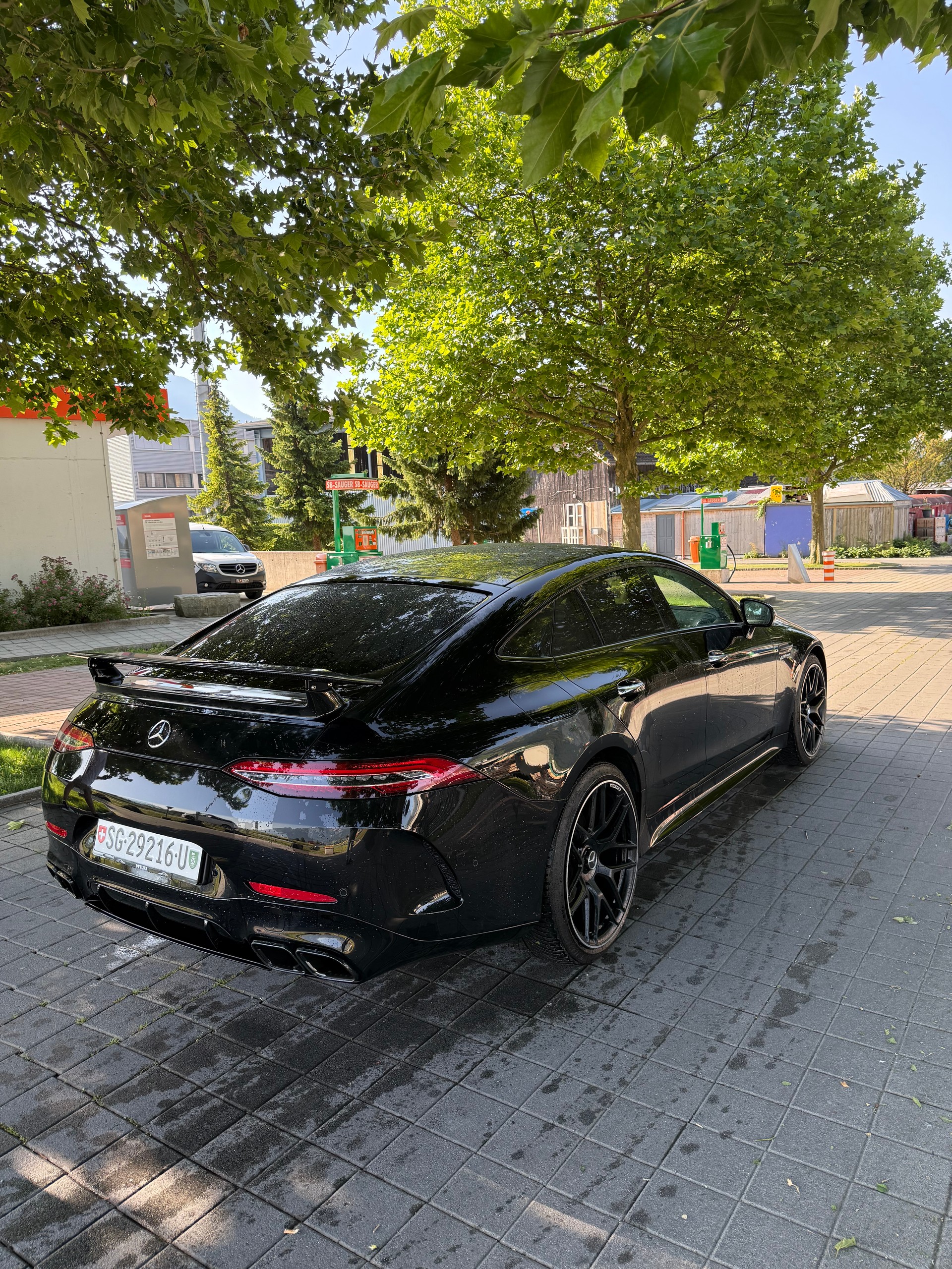 MERCEDES-BENZ AMG GT 4 63 S 4Matic+ Speedshift MCT-image-4