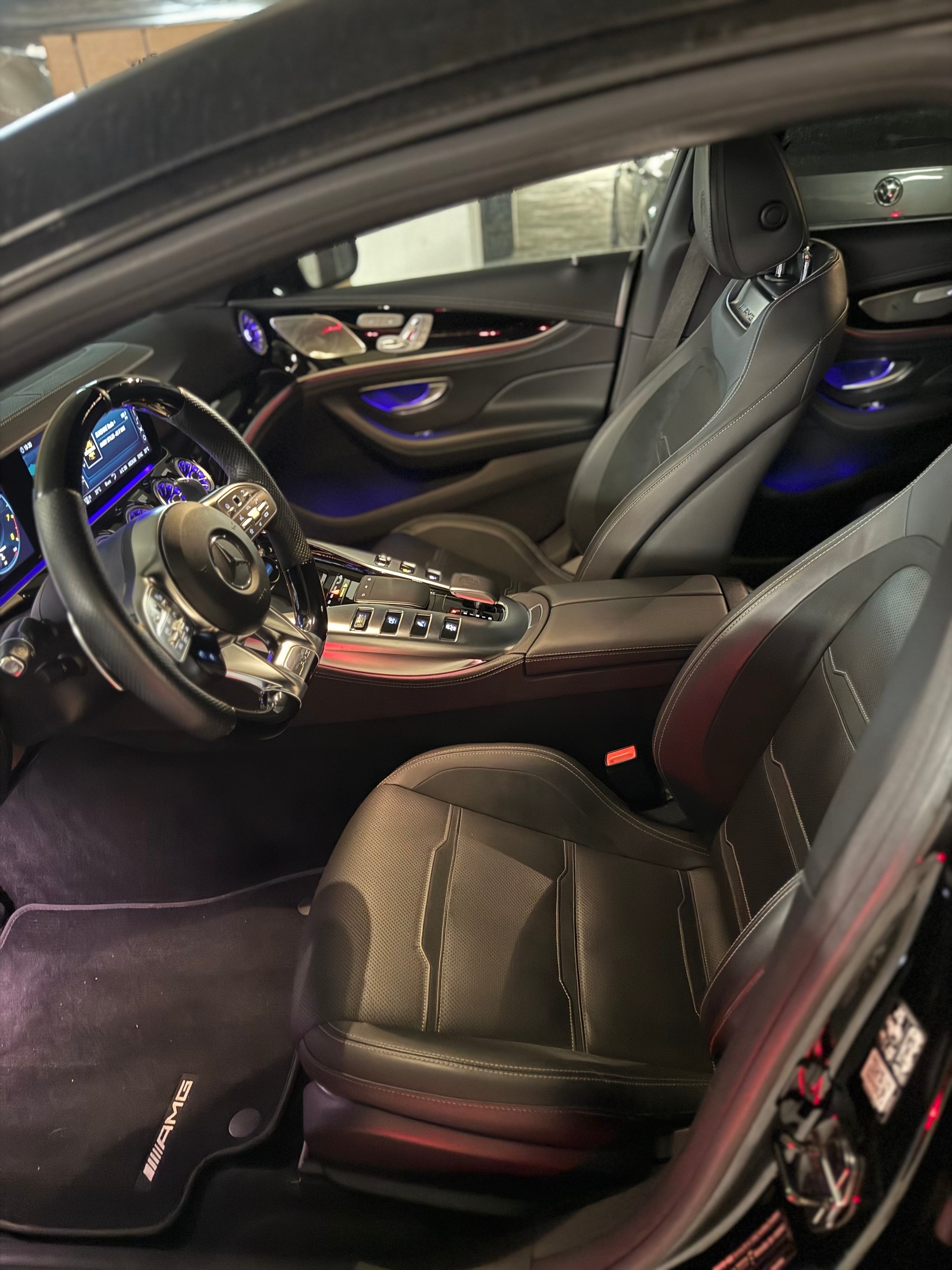 MERCEDES-BENZ AMG GT 4 63 S 4Matic+ Speedshift MCT-image-8