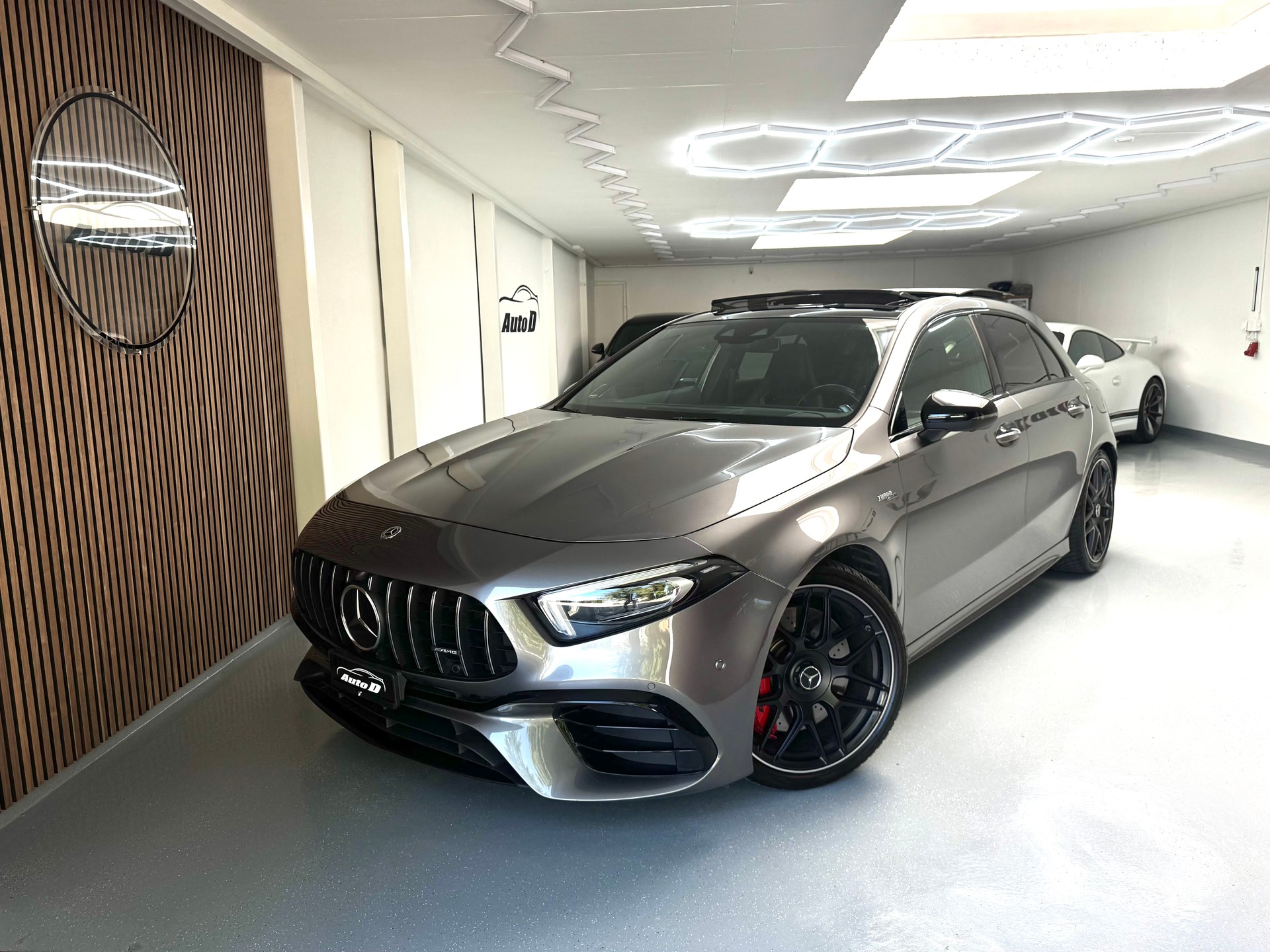 MERCEDES-BENZ A 45 S AMG 4Matic+ Speedshift-image-0