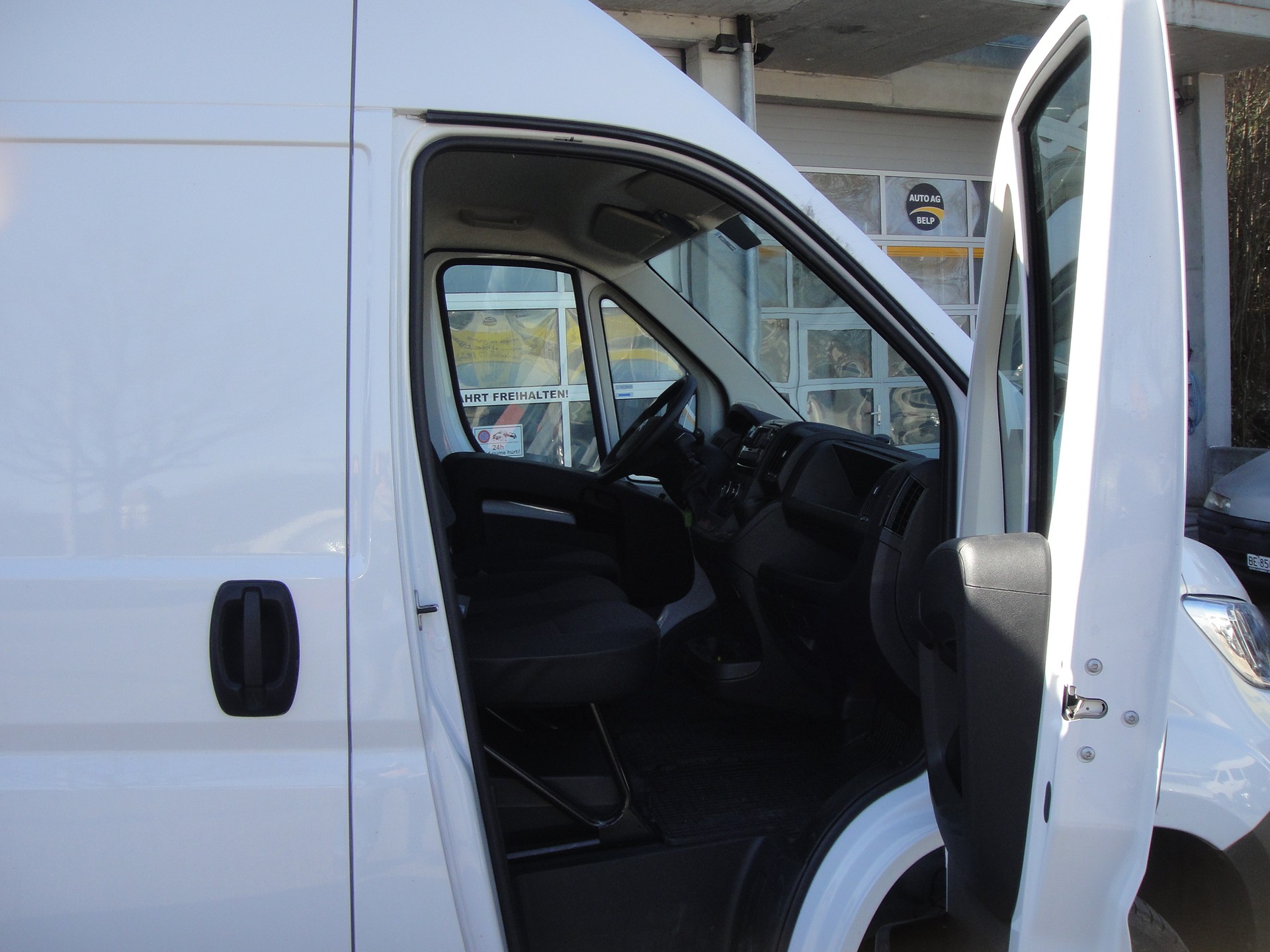 CITROEN Jumper 35 2.2 BlueHDi 140 L3H2-image-6