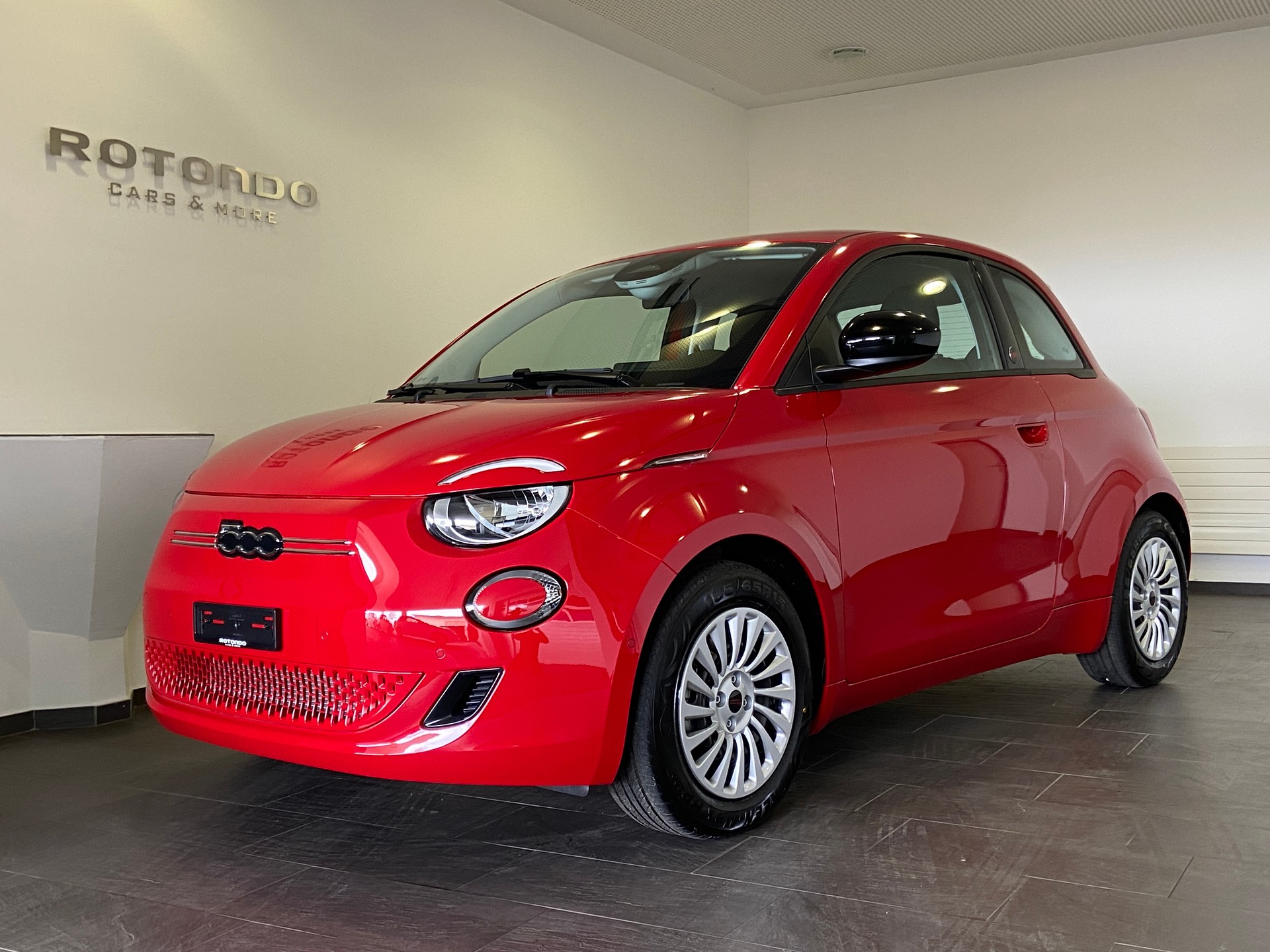FIAT 500 electric 87 kW Red-image-0